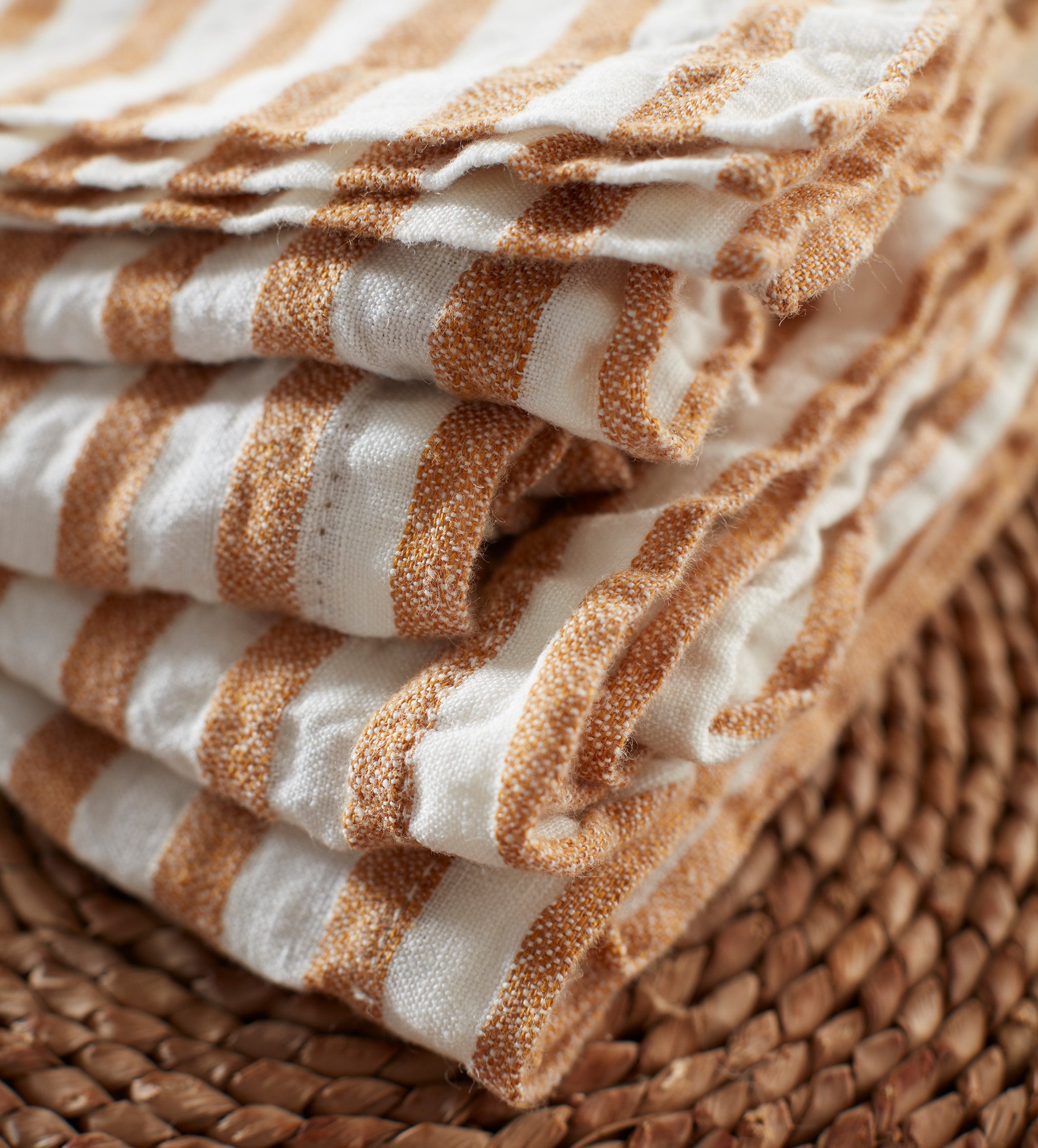 Premium Amber Cora Mid Stripe 100% Linen Napkins Set - Soft & Absorbent for Dinner Parties, Weddings & Home Decor