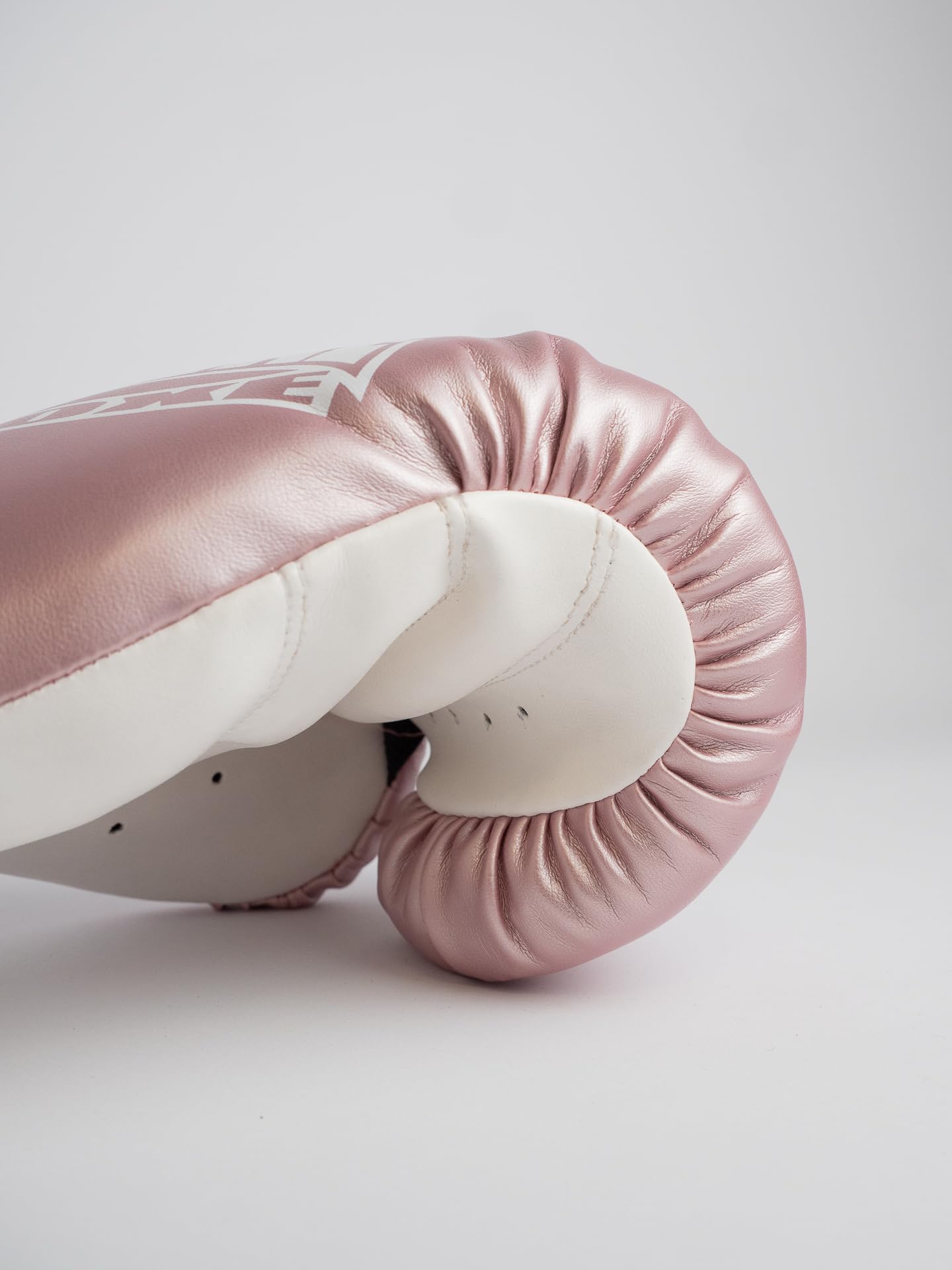 METAL BOXE Boxing Gloves for Beginners - 10 oz Pink Training Gloves for Men & Women | Perfect for Kickboxing, MMA, Muay Thai & Fitness Workouts