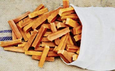 Himalayan Yak Milk Dog Chews - All-Natural Organic Yak Cheese Treats for Large Dogs | Long-Lasting Dental Chews for Aggressive Chewers | Made in Nepal | Perfect for Training, Teething & Dental Health