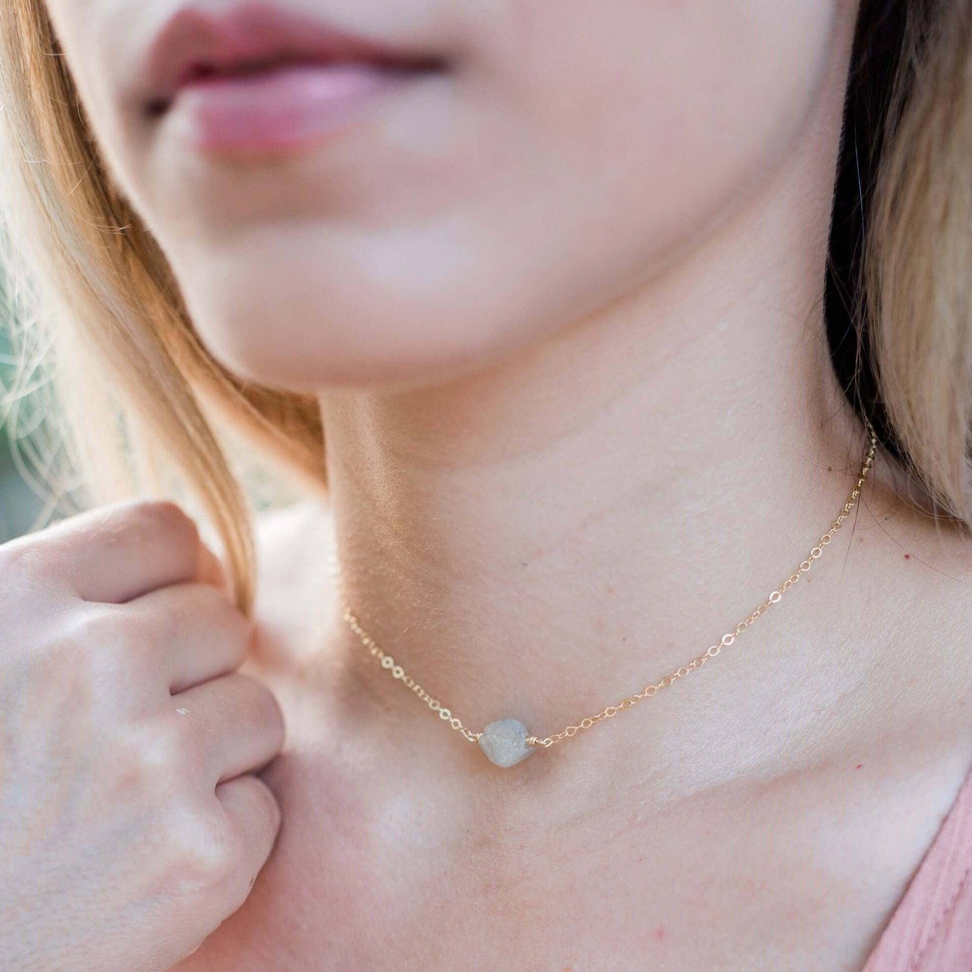 Natural Raw Labradorite Crystal Nugget Choker Necklace | Healing Stone Jewelry for Women | Perfect for Boho Fashion, Meditation & Energy Work