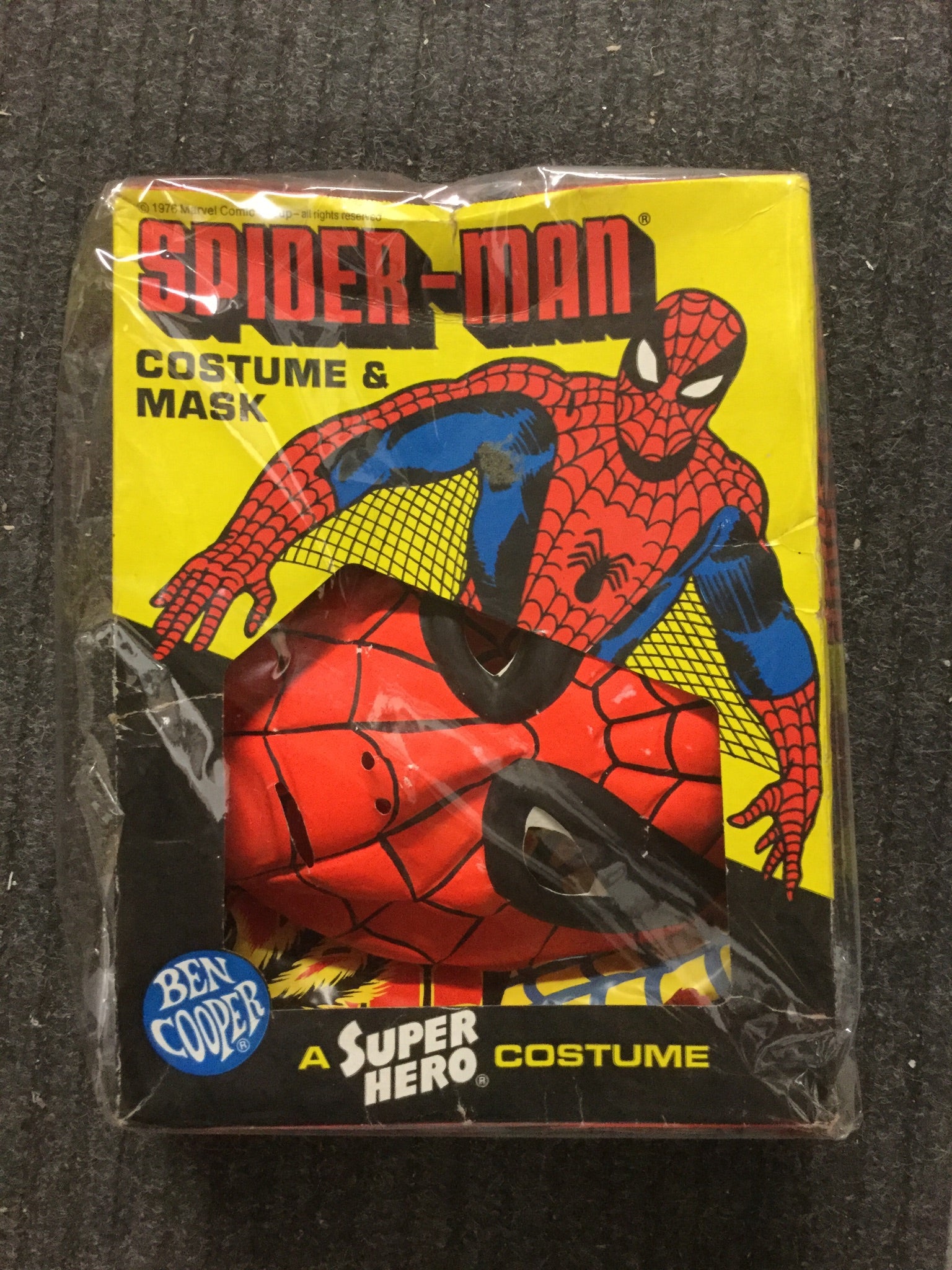 Vintage 1970s Ben Cooper Spider-Man Costume with Mask - Collectible Superhero Outfit for Halloween, Cosplay & Comic Con Events