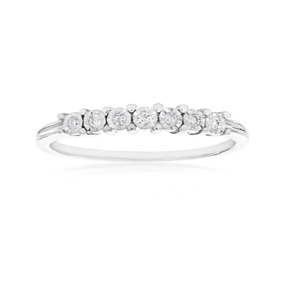 9ct White Gold Diamond Ring Set with 7 Brilliant Cut Diamonds - Elegant Wedding & Engagement Jewelry for Women - Perfect for Proposals, Anniversaries & Special Occasions