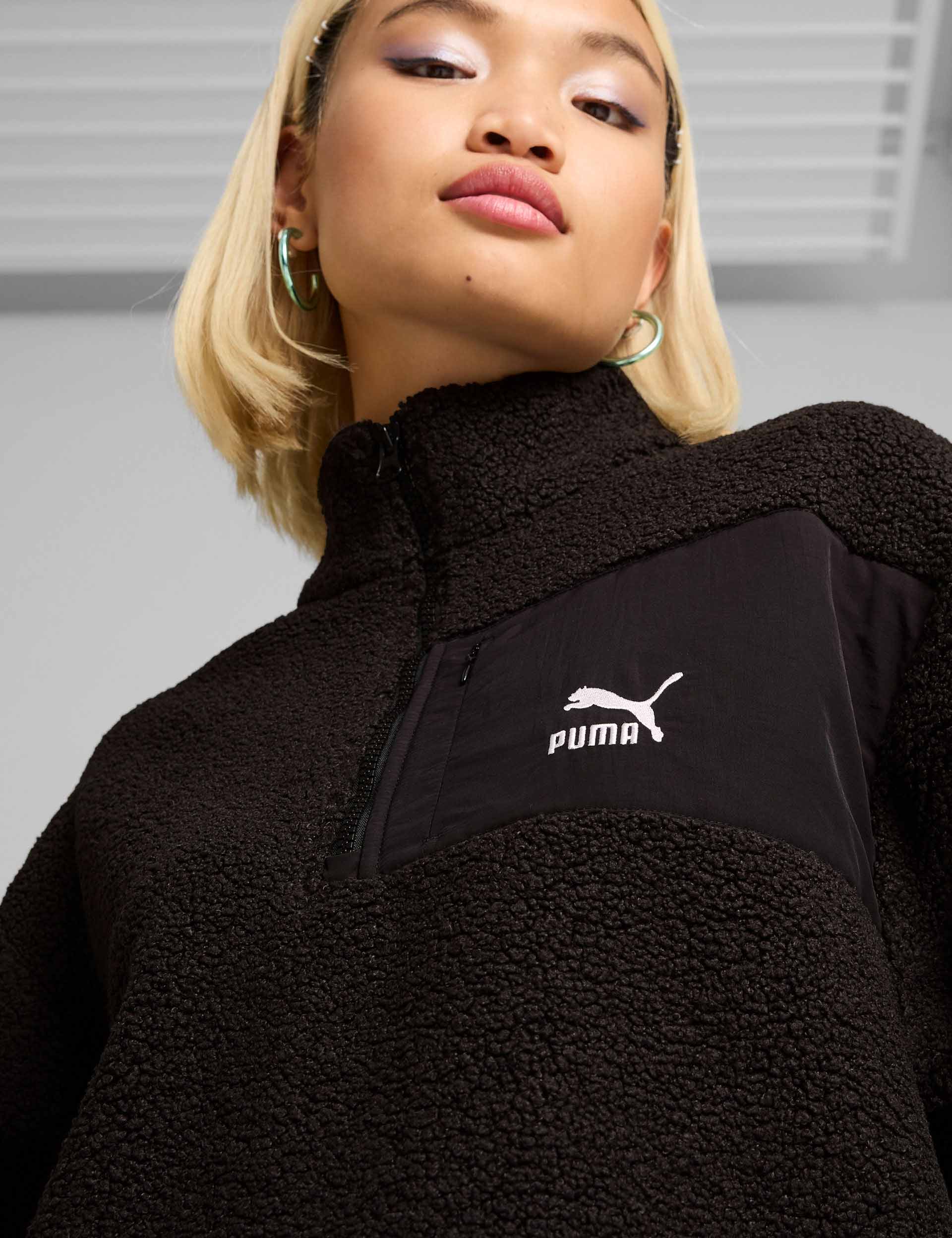 CLASSICS Winterized Half Zip Fleece Pullover - Black | Warm & Cozy Winter Layering for Outdoor Activities & Casual Wear