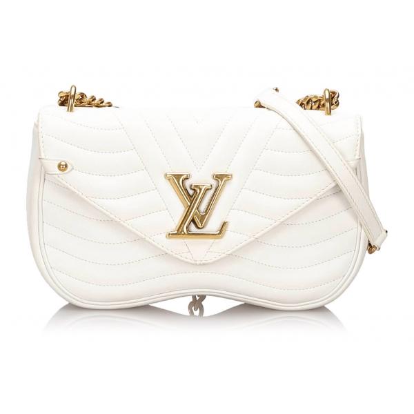 Louis Vuitton New Wave Chain Bag MM in White - Luxury Crossbody Purse for Women, Perfect for Parties, Dates & Evening Events