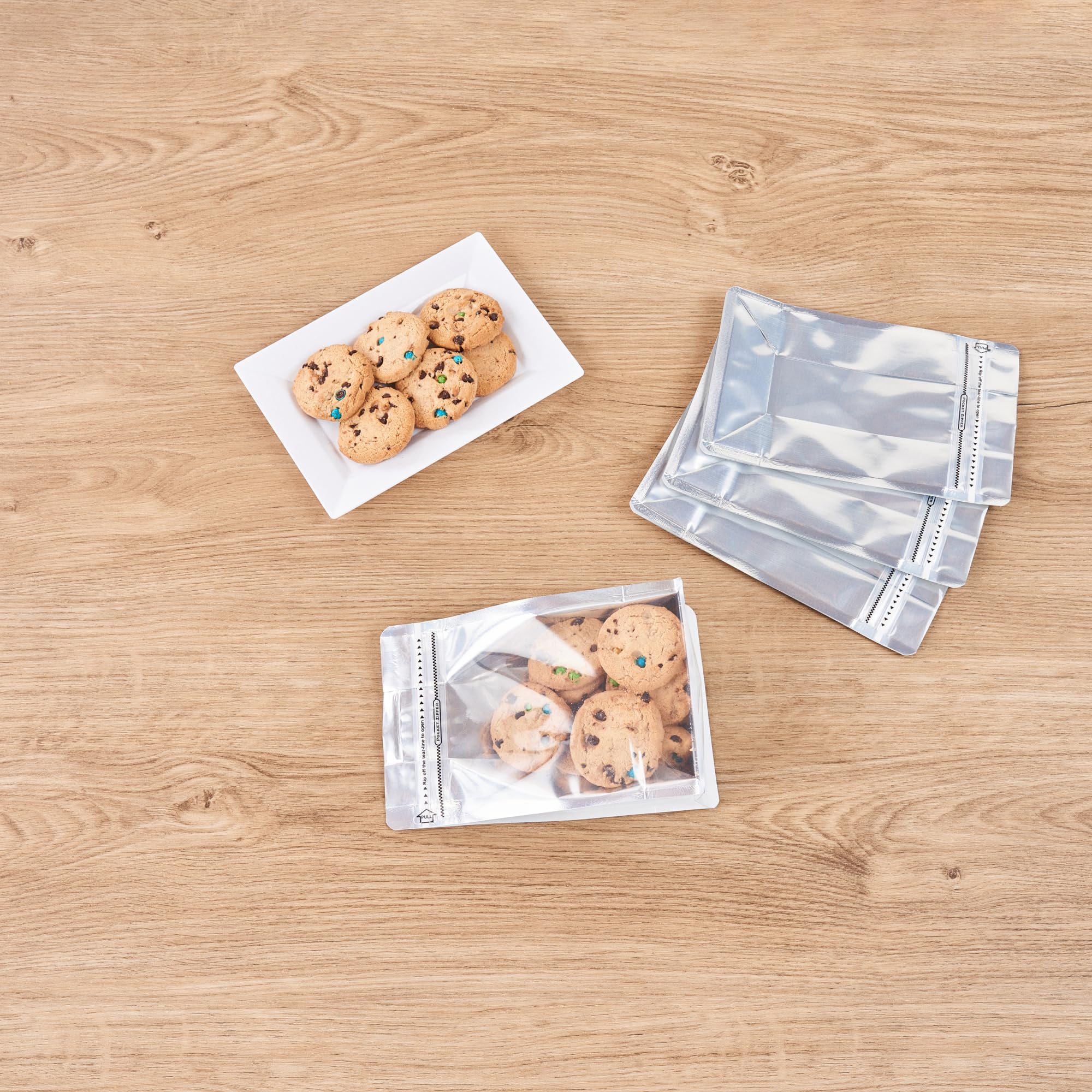 Restaurantware Medium Snack Bags 100 Pack - 7.9