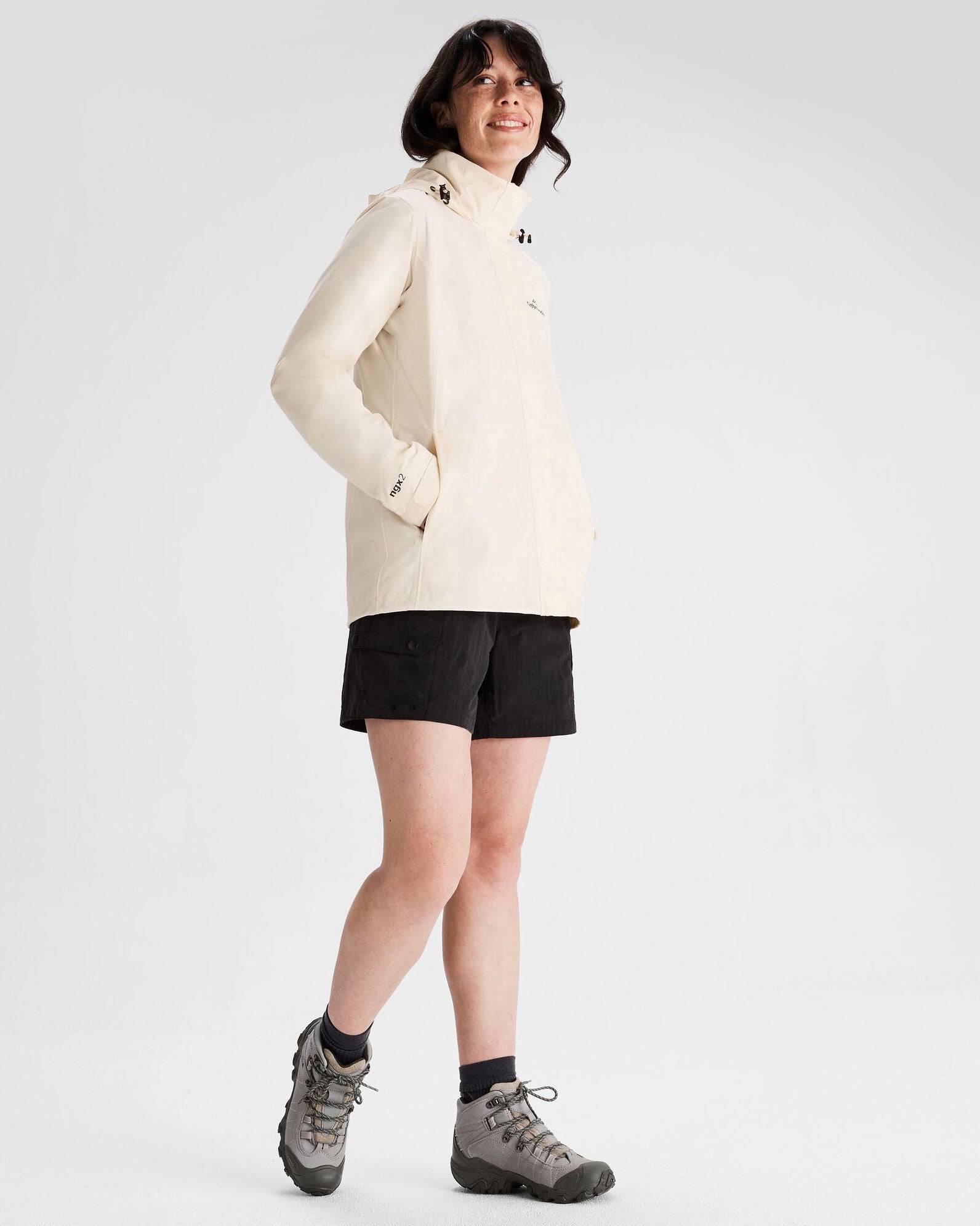 Andulo 2-Layer Waterproof Rain Jacket for Women - Lightweight & Breathable Windbreaker - Perfect for Hiking, Commuting & Outdoor Activities