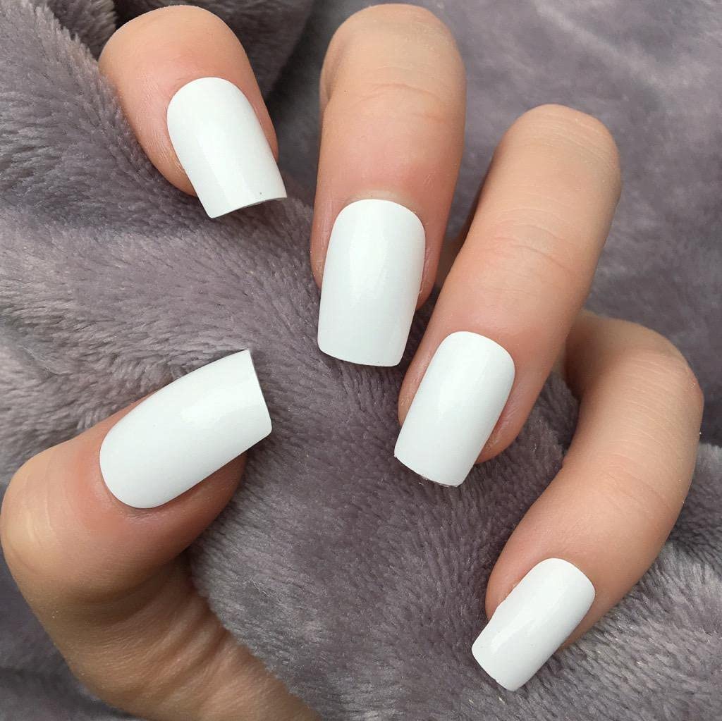 D.B.Z. Professional 500 Acrylic False Nail Tips - Natural Fake Nails with Edge Cutter, Nail Clipper & Glue Kit for UV Gel & Acrylic Nails - Perfect for Home Manicure & Salon Nail Art