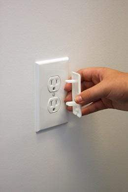 Qdos StayPut Double Outlet Plug - Secure Wall Adapter, 6-Pack White - Perfect for Home, Office & Travel Use