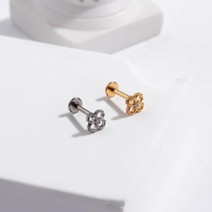 16G Cartilage Titanium Earrings - Snowflake & Arrow Stud Earrings for Women | Hypoallergenic Body Jewelry | Perfect for Piercing, Daily Wear & Gift Giving | HSPJ543
