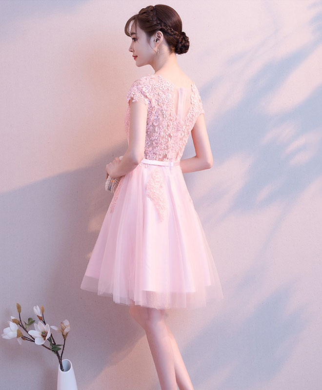 Elegant Pink Round Neck Tulle Lace Short Prom Dress for Homecoming, Party, and Special Occasions