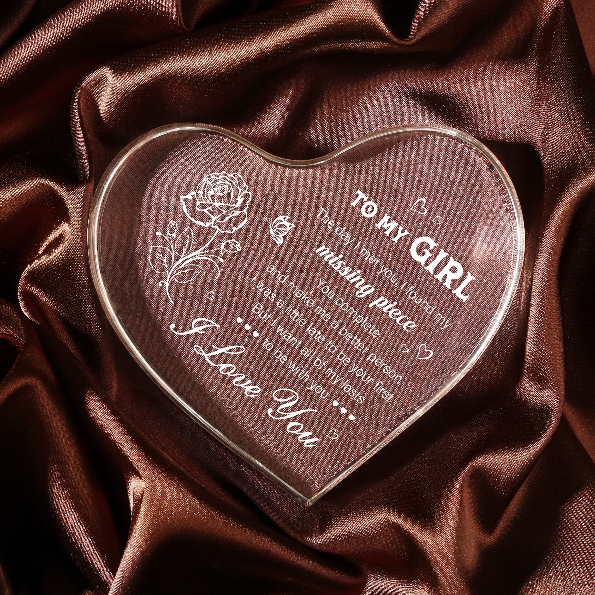 Personalized Heart-Shaped Acrylic Keepsake Decor - Romantic Anniversary & Valentine's Day Gifts for Girlfriend, Birthday Present for Her - Perfect for Bedroom Decor, Couples' Keepsake & Special Occasions