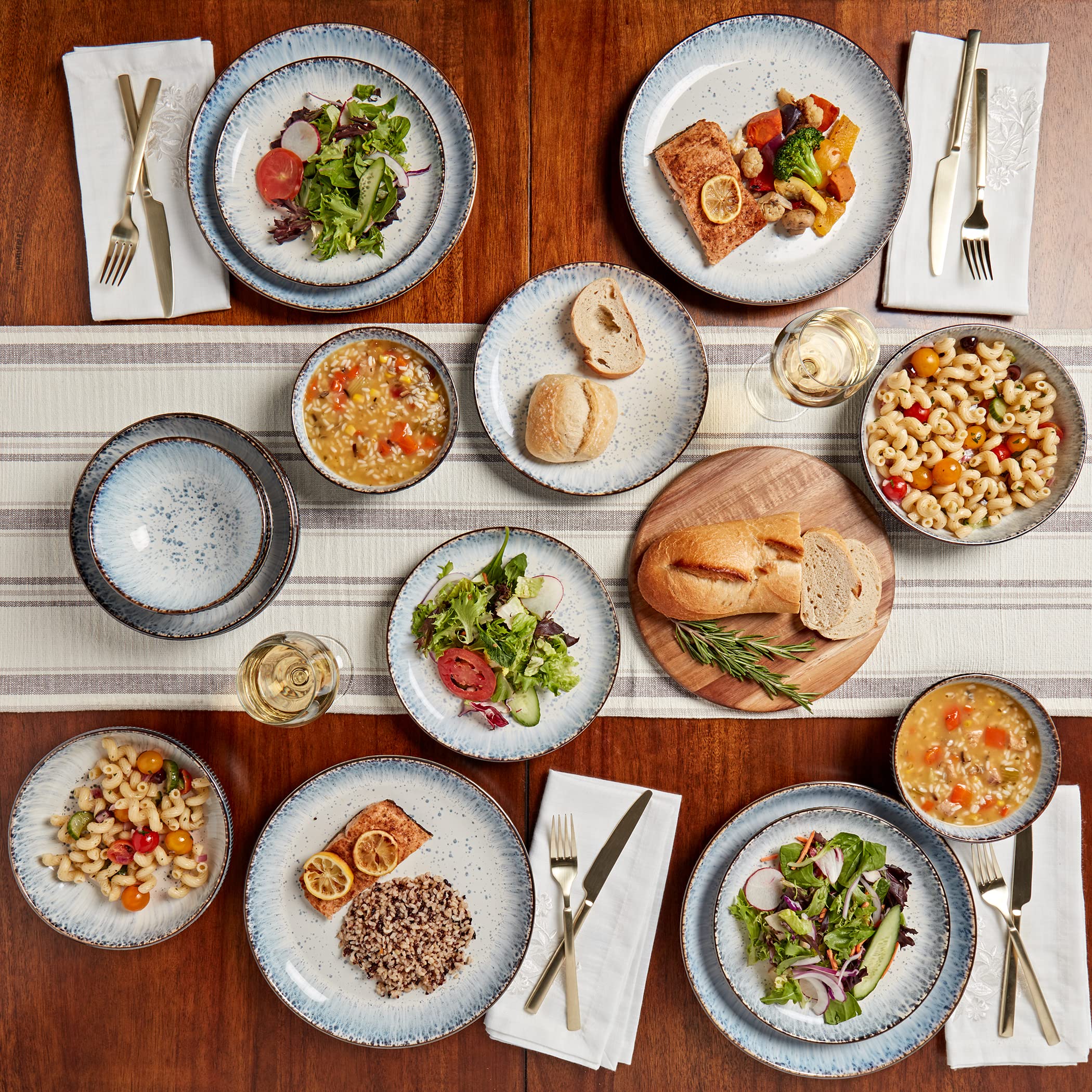 Speckled Farmhouse Dinnerware Set - 16-Piece Stoneware Plates & Bowls for Dining, Entertaining & Gifting