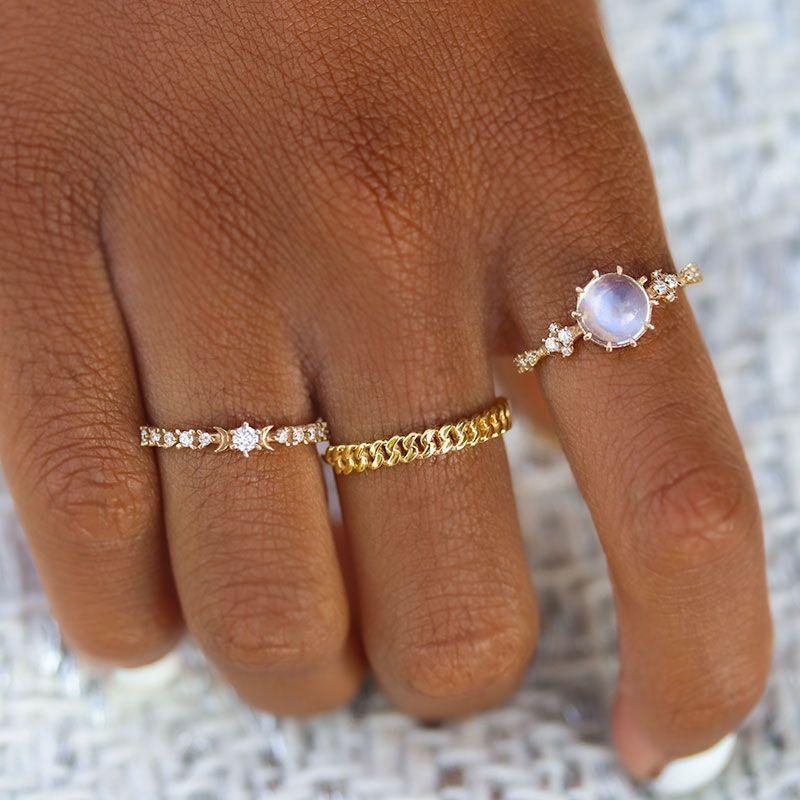 Moonstone Oracle Ring for Women - Elegant Twinkling Crystal Jewelry for Divination, Meditation & Spiritual Healing | Perfect for Psychic Readings & Energy Work