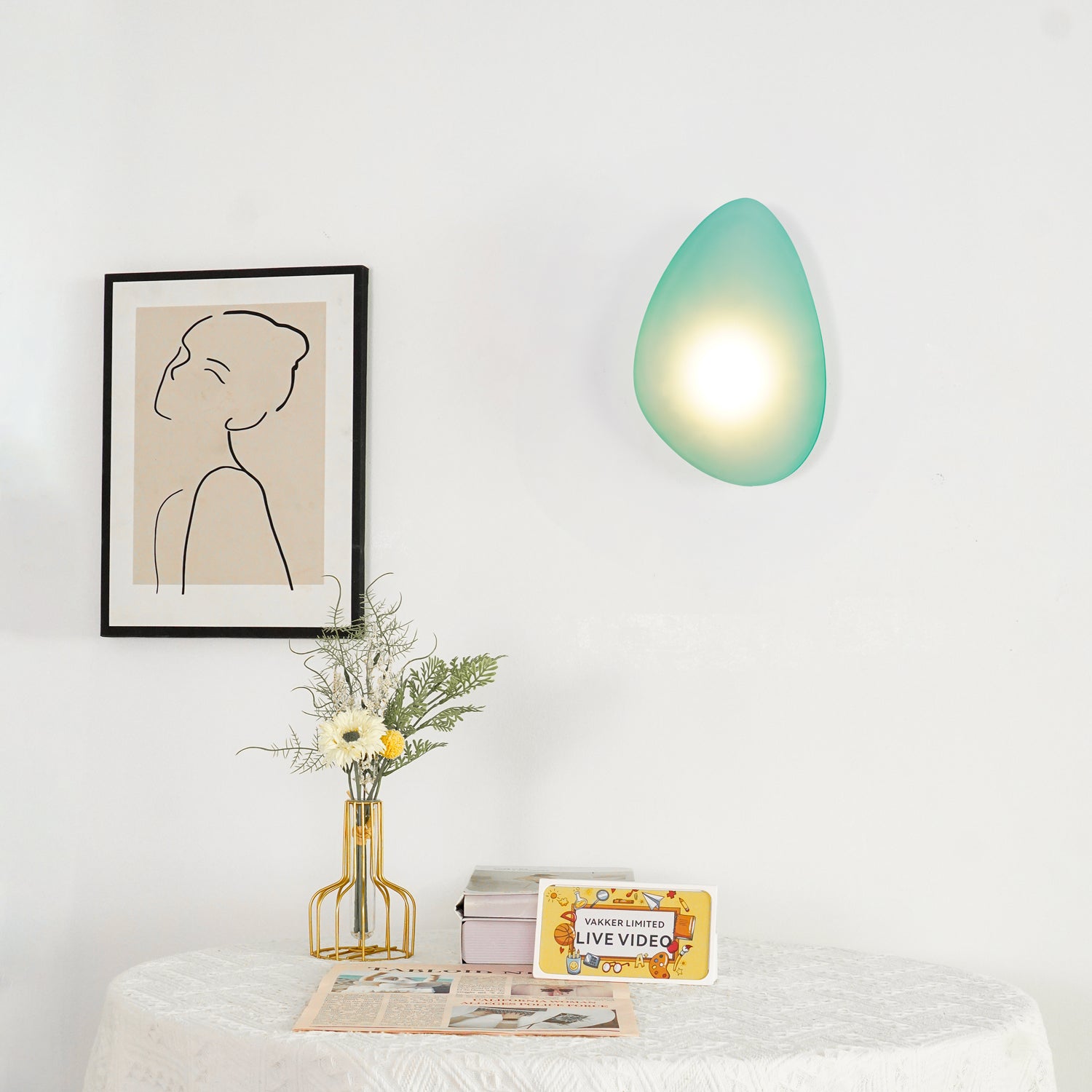 Modern Bubble Glass Wall Lamp - Sleek LED Sconce Lighting for Bedroom, Living Room & Hallway - Energy Efficient Decorative Wall Light for Home & Office