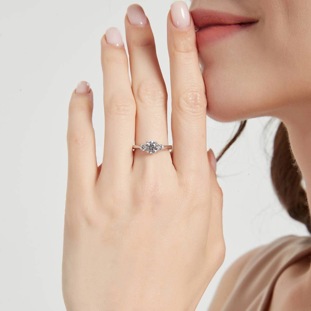 BERRICLE Sterling Silver 3-Stone Wedding & Engagement Ring Set for Women - 0.8 Carat Round Cut Cubic Zirconia CZ, Rhodium Plated, Size 4-10 - Perfect for Proposals, Anniversaries & Special Occasions