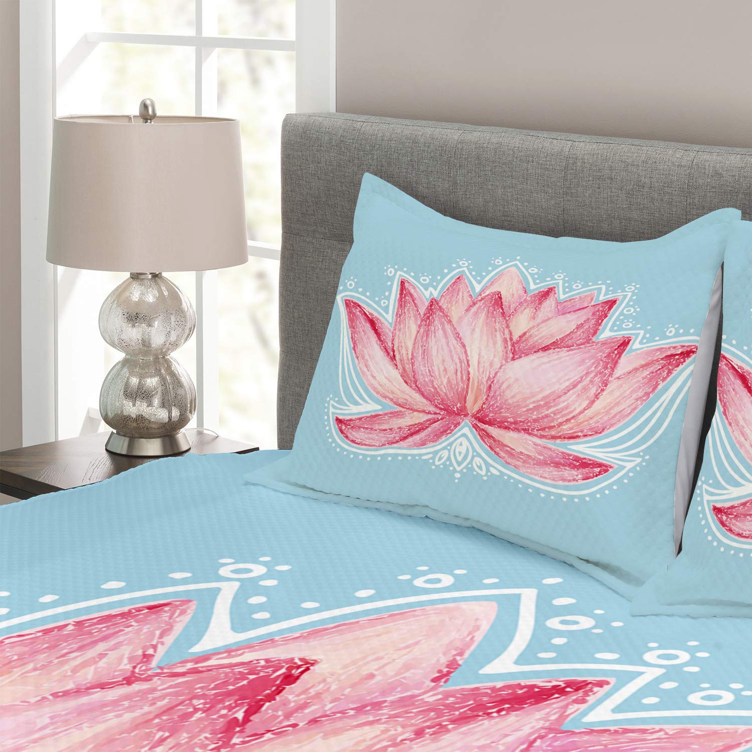 Ambesonne Lotus Flower Bedspread Set - King Size 3-Piece Botanical Garden Design with 2 Pillow Shams, Pink & Pale Blue Floral Pattern - Perfect for Master Bedroom, Guest Room Decor & Boho Chic Home Styling