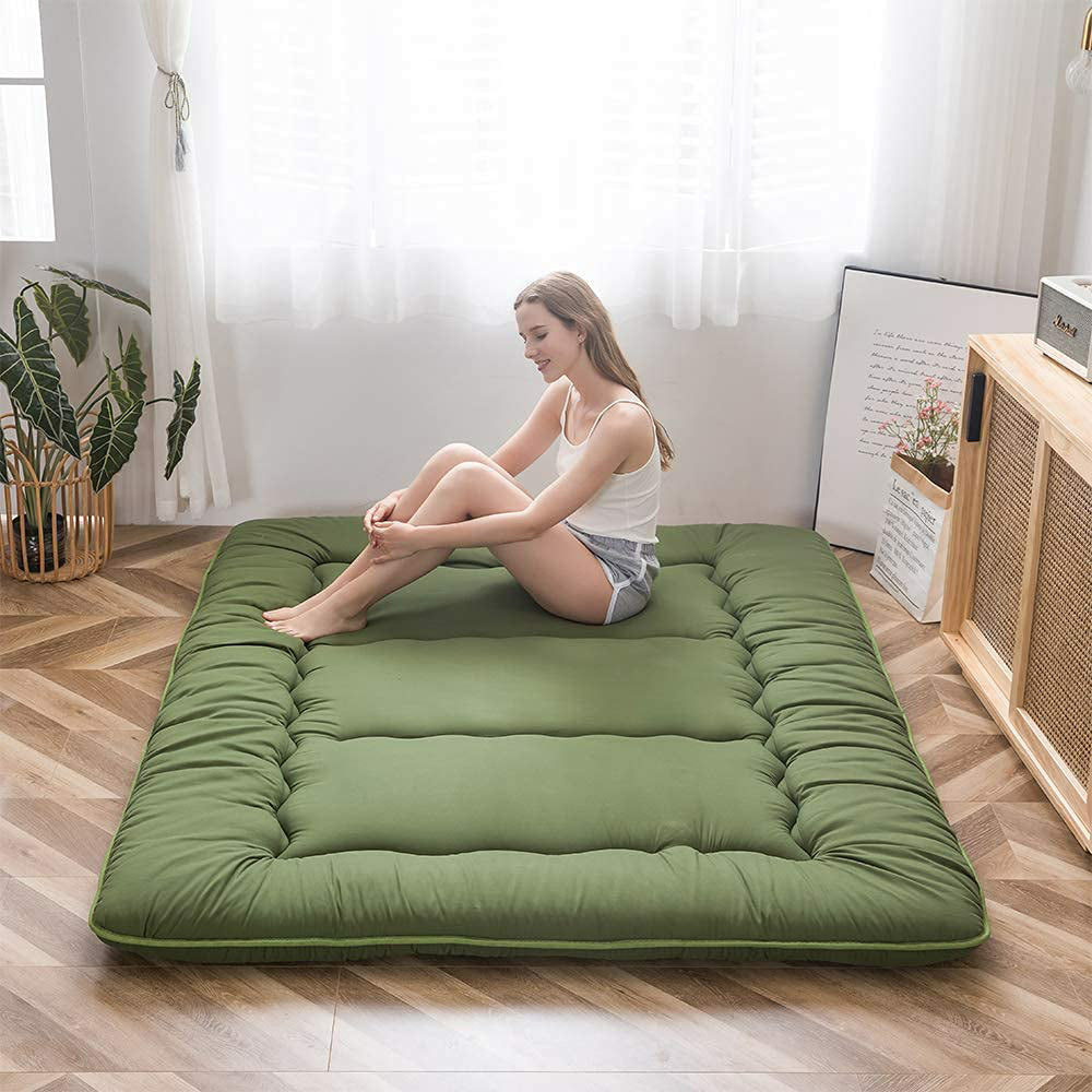 MAXYOYO Japanese Futon Mattress - Foldable Green Tatami Floor Mattress for Home, Travel & Guest Bedding | Portable Floor Sleeping Pad for Small Spaces, Camping & Yoga