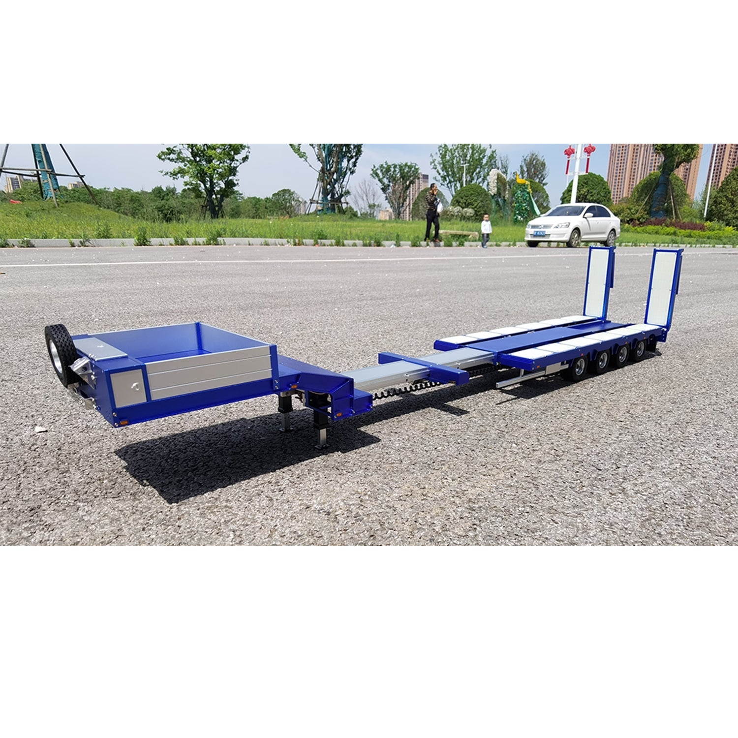 1/14 Scale RC Steering Trailer 997 - Detachable Metal Body 4-Axle Gooseneck Heavy Duty Trailer for Tamiya Tractor Trucks | Compatible with 1/14 Scale RC Models, Perfect for Truck Simulation & Display Collections