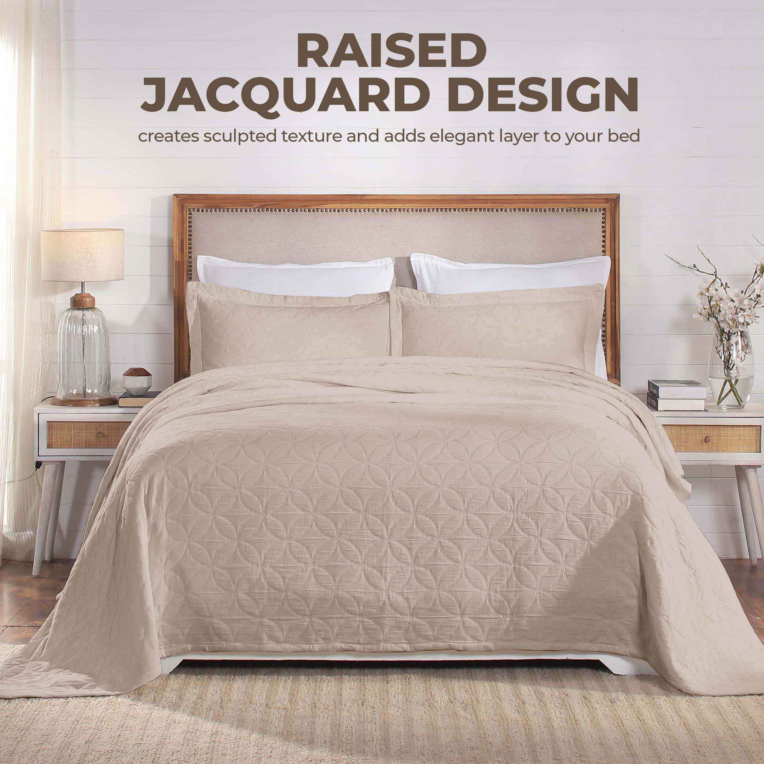 Serenity Cotton Matelasse Celtic Circle Airy Bedspread Set - Queen Size Lightweight Quilted Coverlet with All-Over Embroidery for Bedroom Decor, Guest Room & Cozy Home Styling
