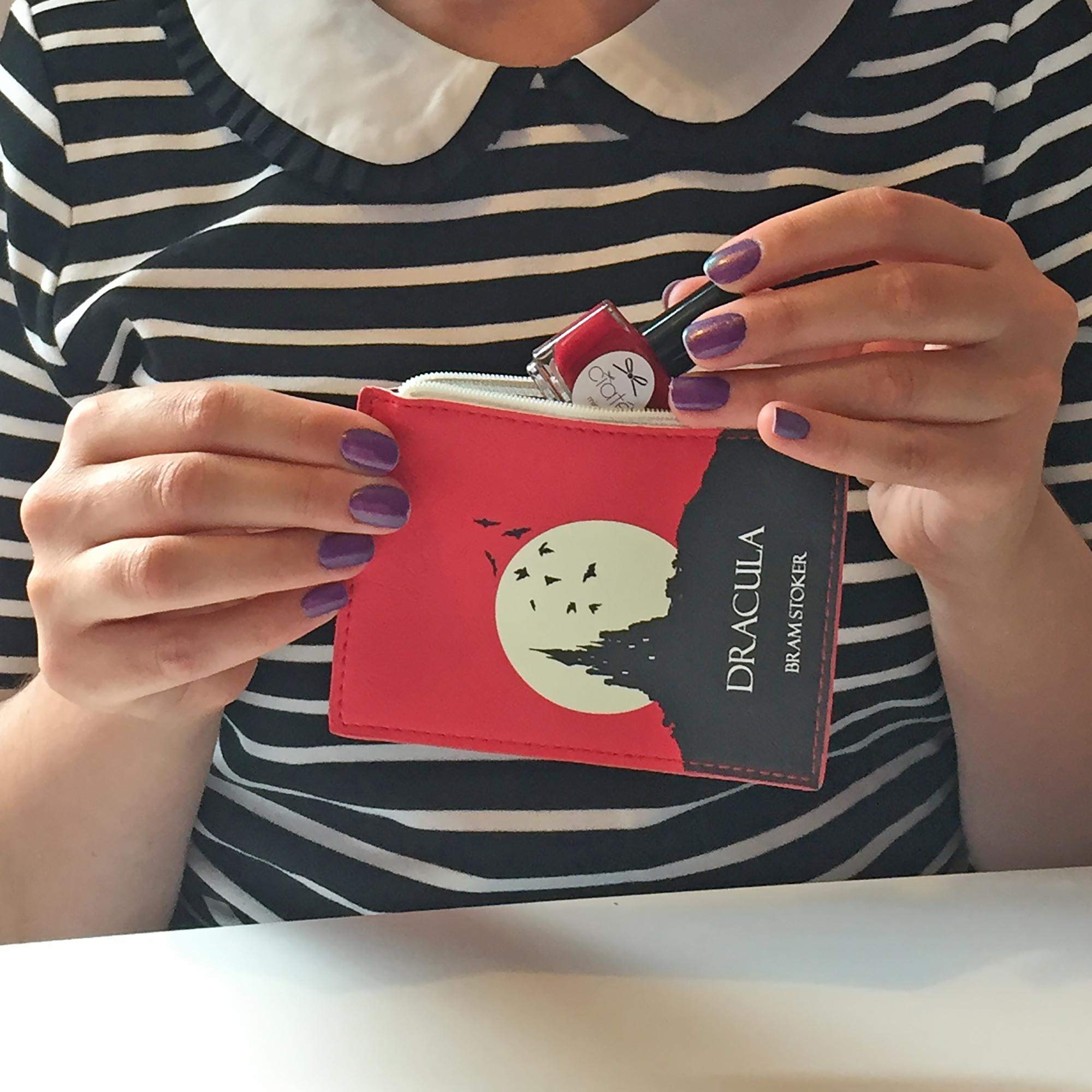 Book Themed Coin Purse for Women - Perfect Literary Gift for Book Lovers, Book Club Members & Bibliophiles - Novelty Wallet for Readers & Writers - Great for Bookstore Visits, Library Trips & Reading Nook Organization