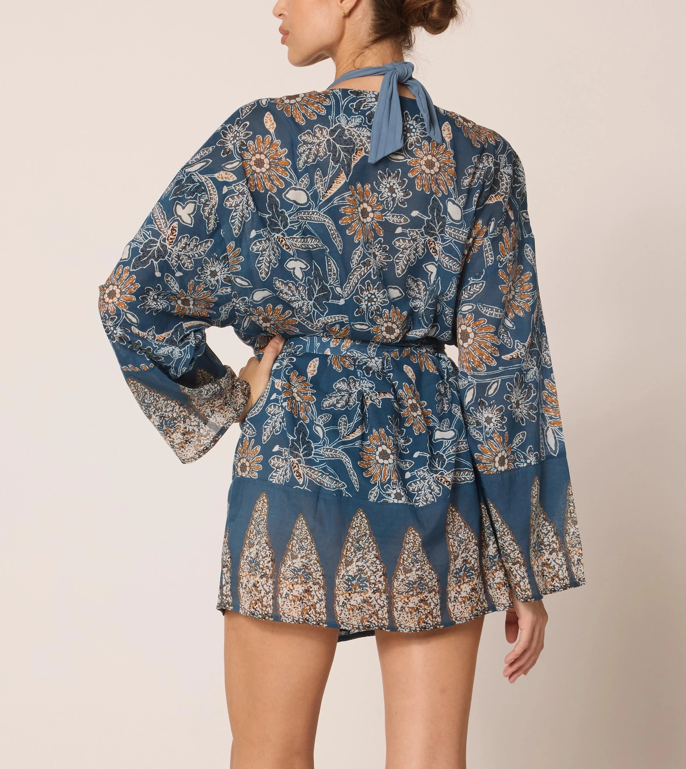 Minerva Kimono - Floral Magnolia Print Women's Kimono Robe | Lightweight Loungewear for Spa, Yoga & Relaxation at Home