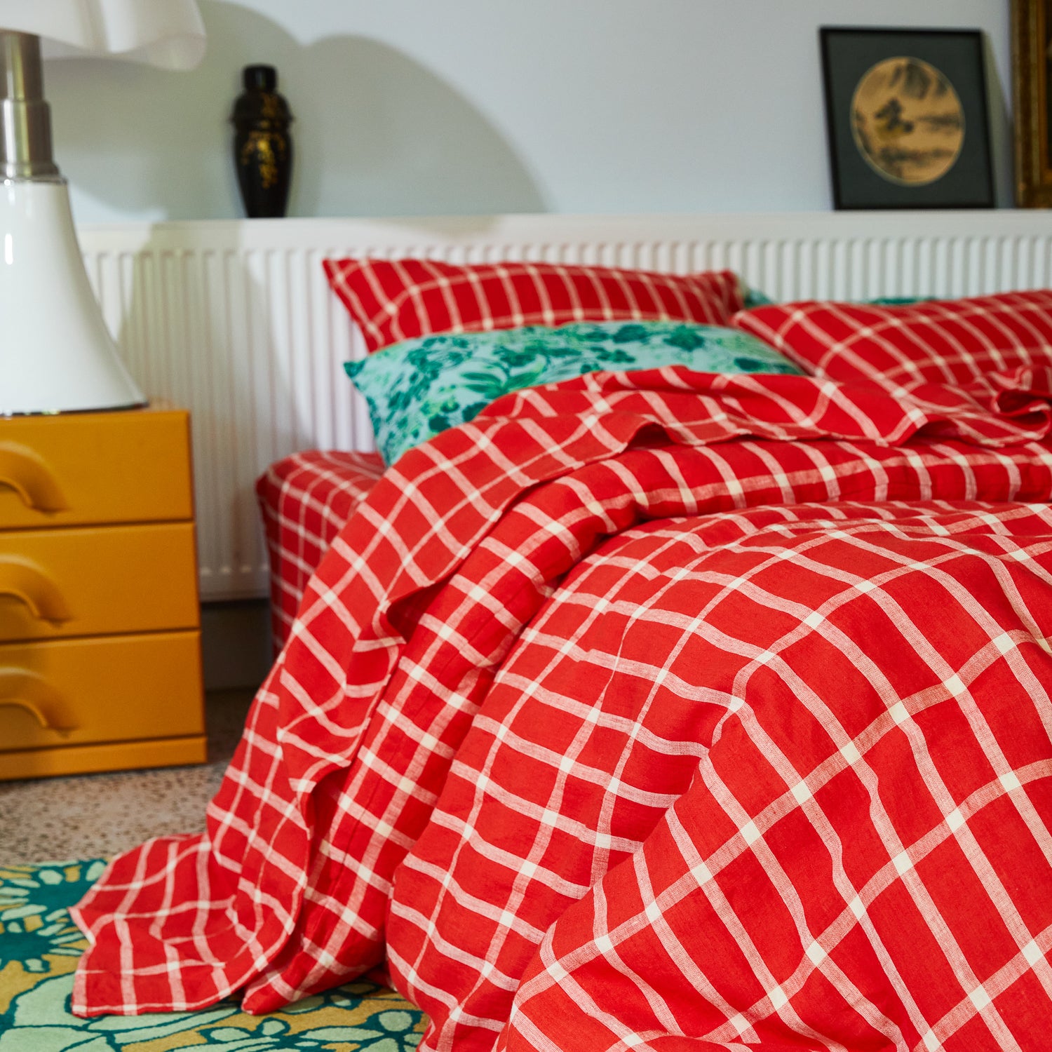 Premium Remi Linen Quilt Cover Set - Scarlet Red 100% Natural Breathable Fabric for Bedroom, Guest Room & Cozy Home Decor