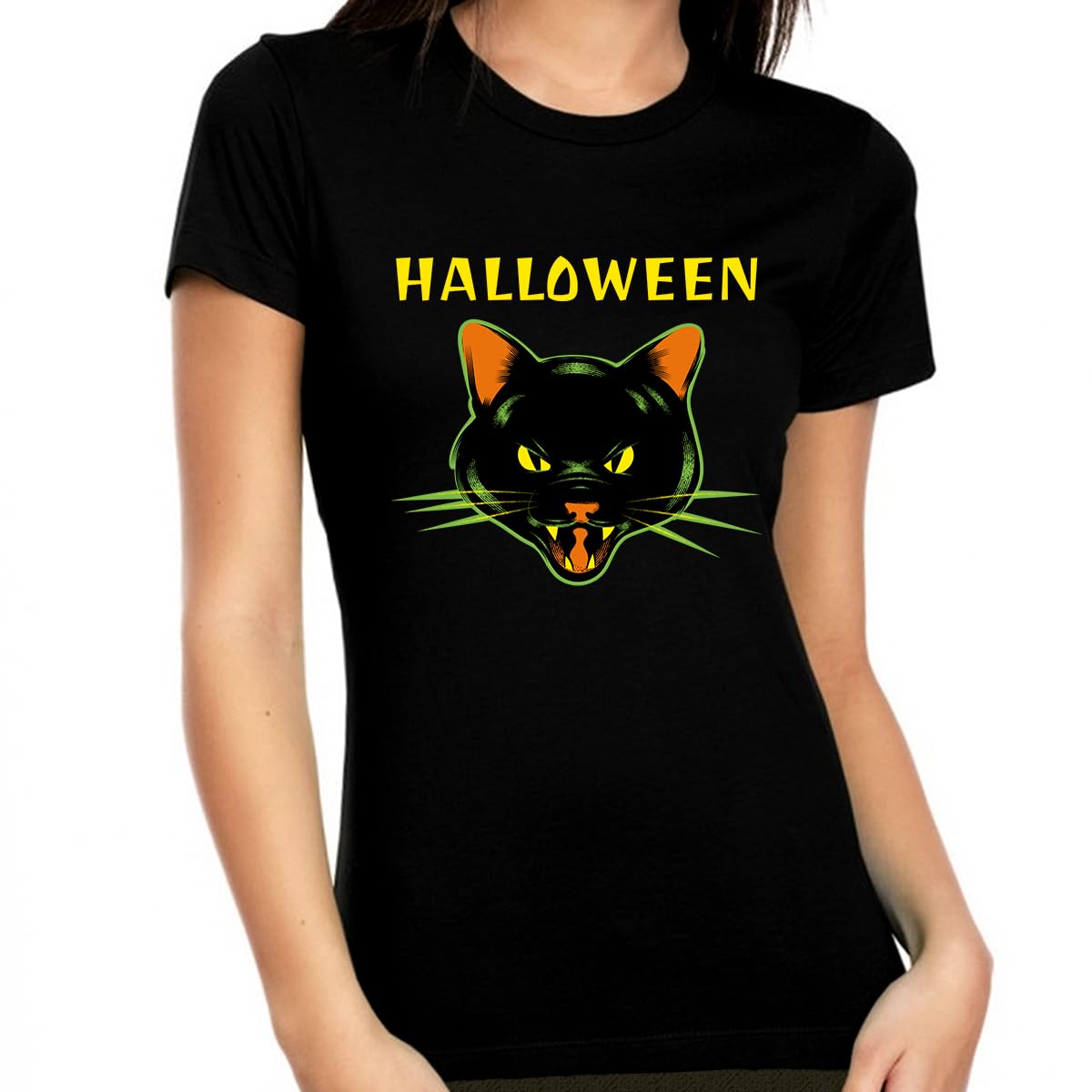 Black Cat Halloween T-Shirt for Women - Cute & Spooky Halloween Shirt for Women - Perfect for Halloween Parties, Costume Contests & Trick or Treating