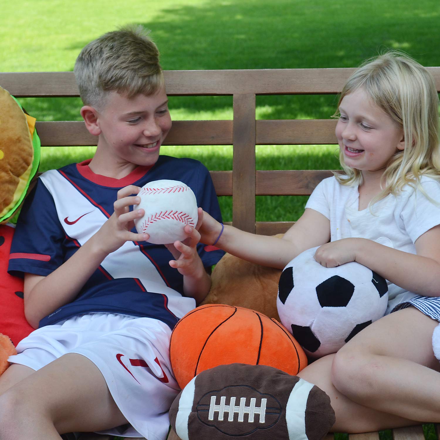 **Soft Baby Baseball Plush Toy - Cute & Huggable Sports Ball for Boys & Girls 12-18 Months - Perfect for Nursery Decor, Playtime & Gift Giving**