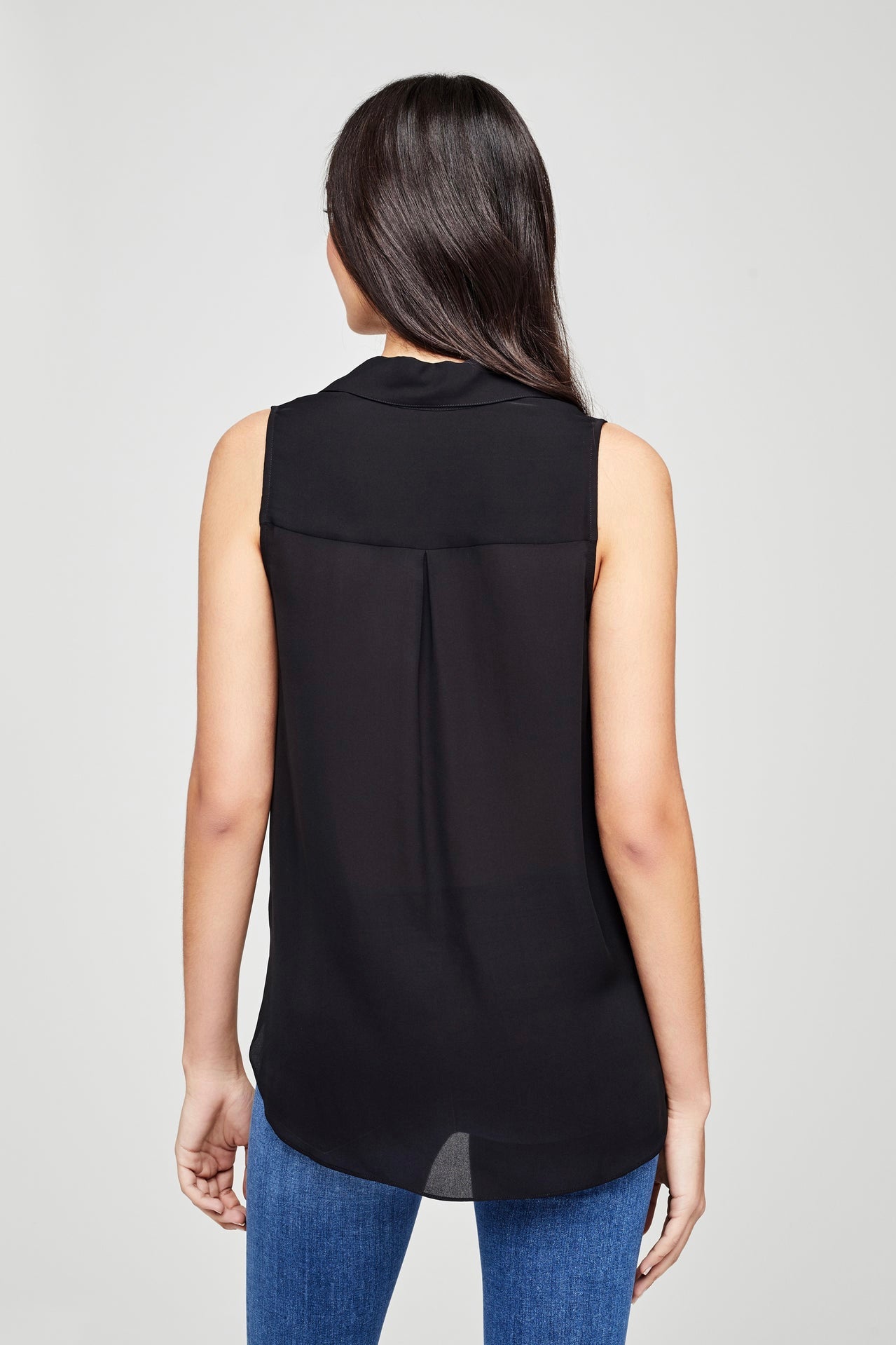 L'Agence Freja Women's Sleeveless Blouse - Elegant Casual Top for Office, Party & Summer Outfits