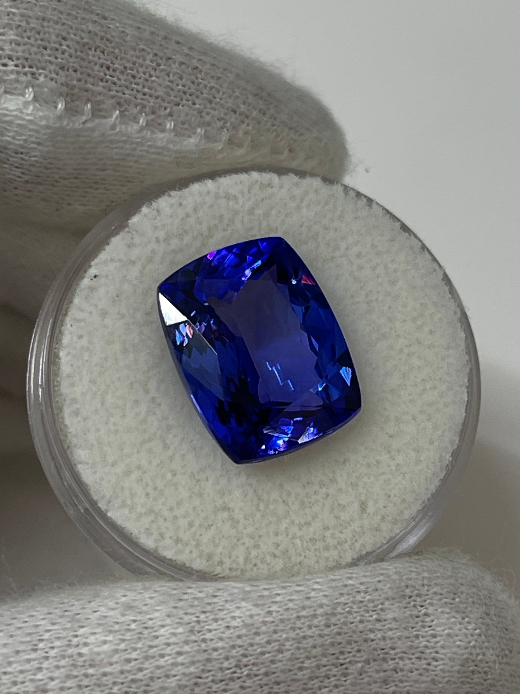 8.56 Carat GIA Certified Natural Violetish Blue Tanzanite Loose Gemstone - 14x11mm Cushion Cut for Jewelry Making, Engagement Rings & Collector's Pieces