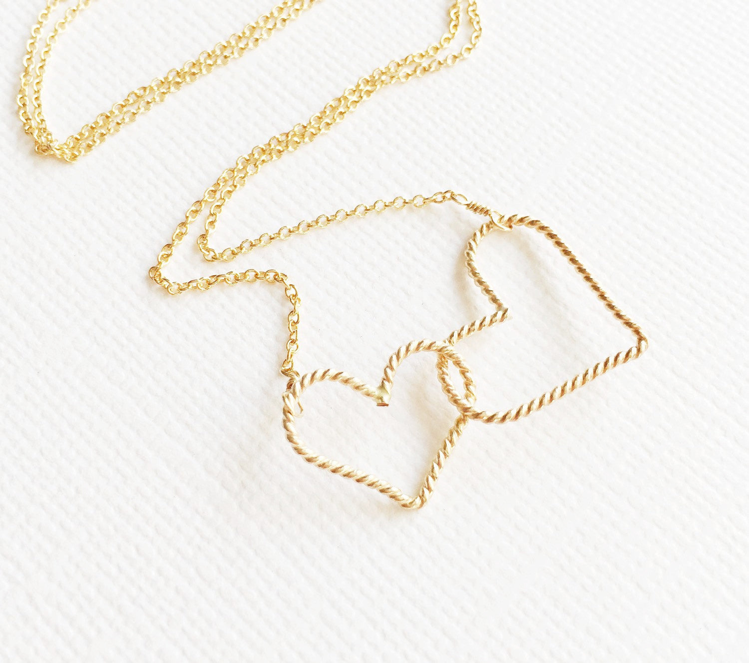 Sue Necklace (N211) - Elegant Women's Jewelry for Everyday Wear & Special Occasions