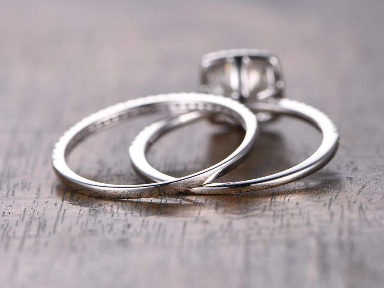 1.50 Carat Halo Moissanite & Diamond Engagement Ring Set in 14K White Gold - Elegant Wedding Ring Set for Proposal, Anniversary Gift, Bridal Jewelry