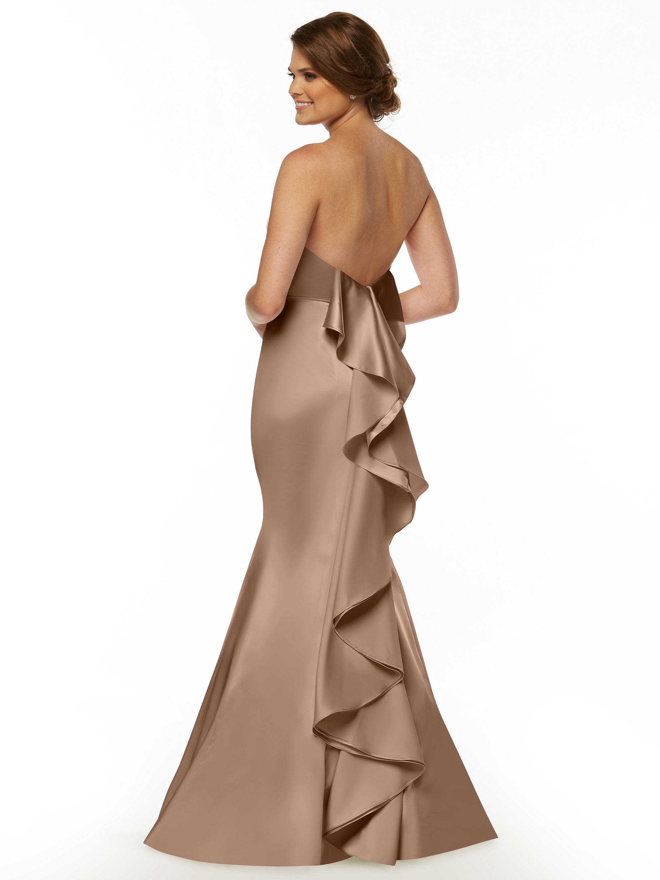 Elegant Strapless Satin Fit and Flare Bridesmaid Dress with Sweetheart Neckline - Perfect for Weddings, Formal Events & Special Occasions