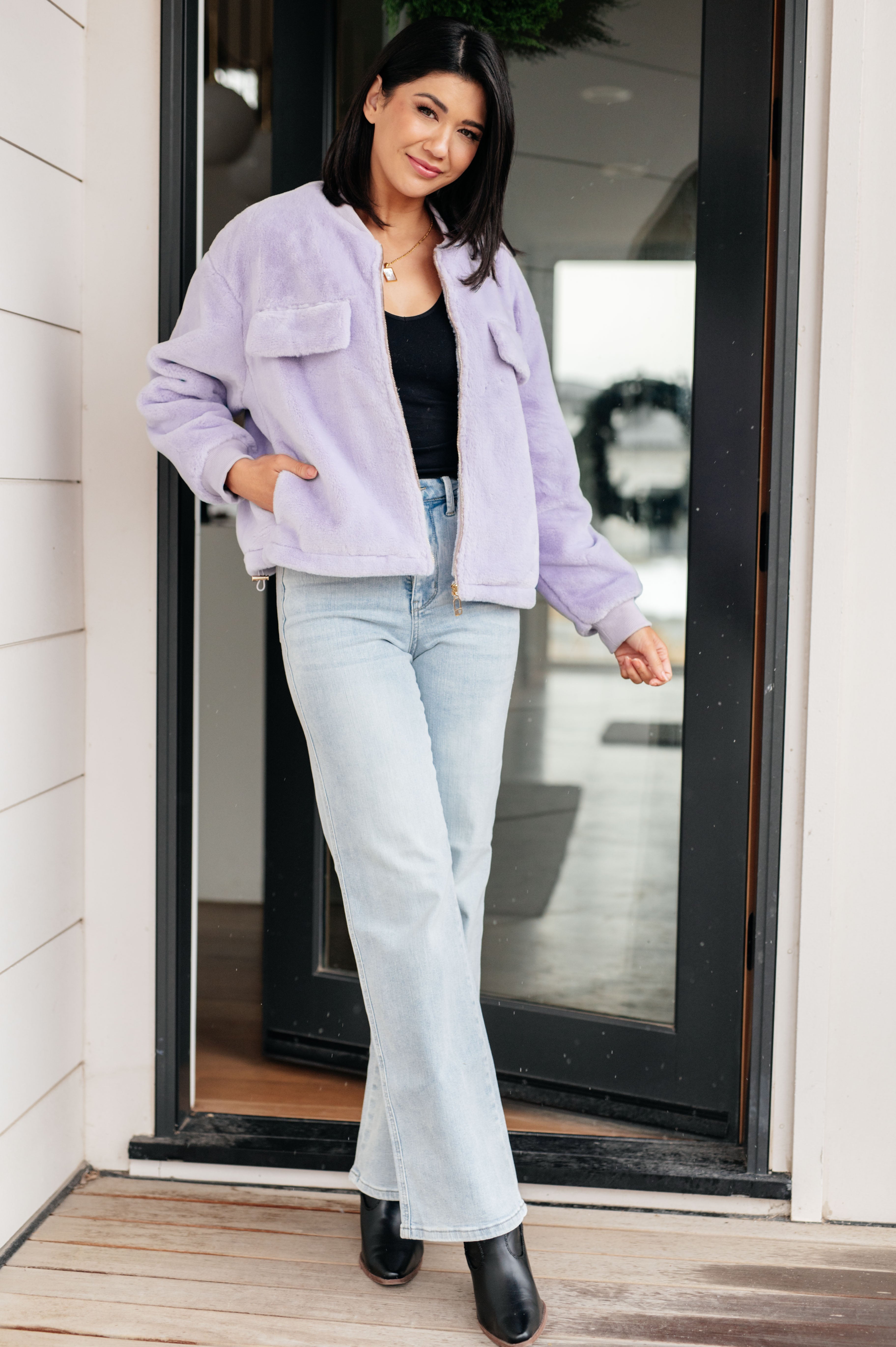 Stylish Zip Up Hoodie for Men & Women - Comfortable & Trendy Outerwear for Casual Wear, Gym, and Outdoor Activities