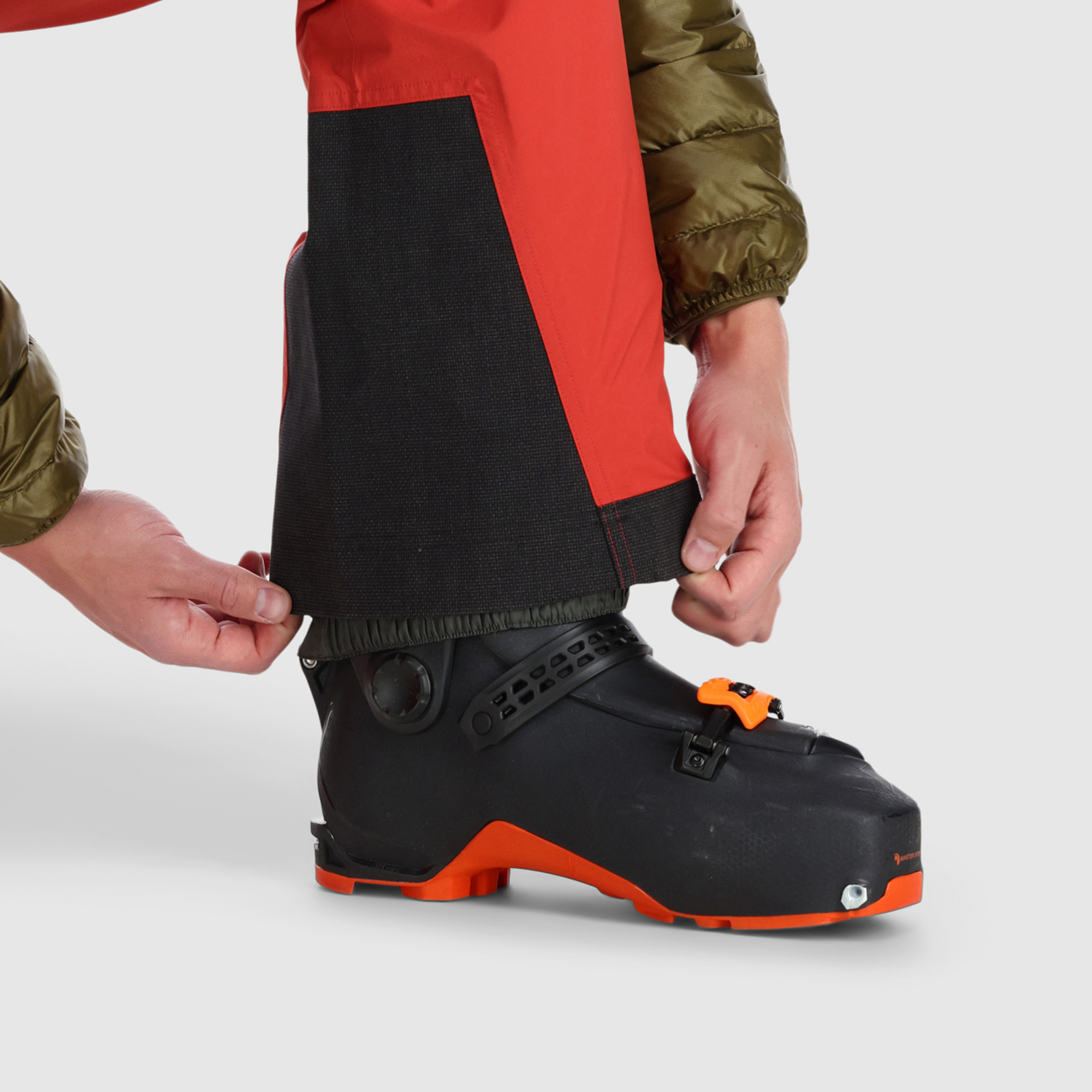Men's Waterproof GORE-TEX Bib Overalls - Insulated Winter Snow Pants for Skiing, Hiking & Outdoor Work