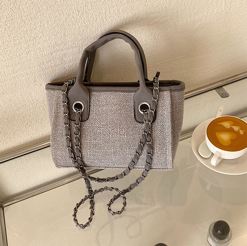 Stylish Large Capacity Women's Handbag for Work, Travel & Everyday Use - Trendy Tote Purse with Multiple Pockets
