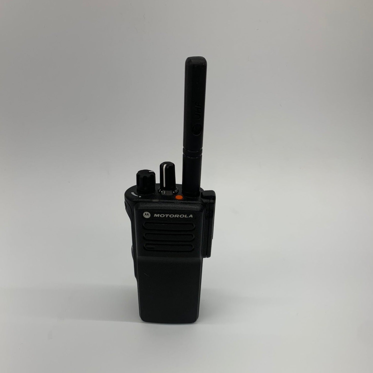 Motorola XPR7350e UHF Two-Way Radio - AAH56RDC9RA1AN Portable Walkie Talkie for Business, Construction & Outdoor Adventures | Long Range Communication Device for Teams & Emergency Use
