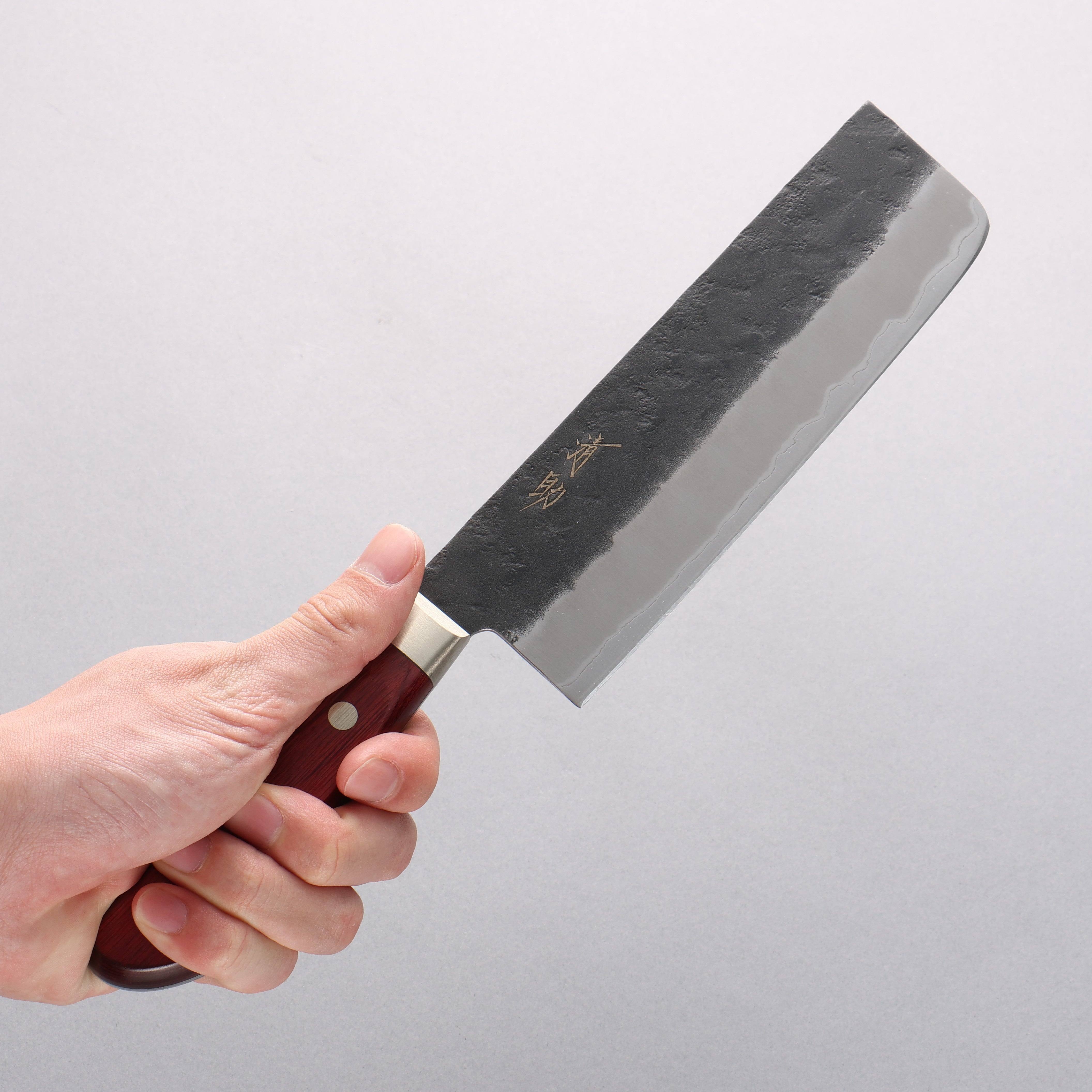 Premium Seisuke Kuronashi Blue Super Nashiji Kurouchi Nakiri Knife 165mm with Red Pakka Wood Handle - Japanese Kitchen Knife for Professional Chefs & Home Cooking, Perfect for Slicing Vegetables & Herbs