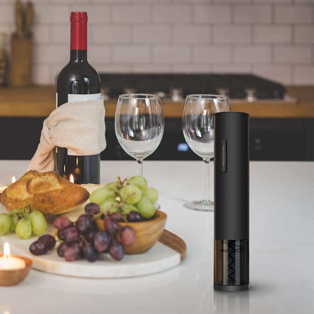 Rechargeable Electric Wine Bottle Opener Set with Automatic Corkscrew, Foil Cutter & Pourer - USB Charging for Easy Wine Opening - Perfect for Home Bars, Parties & Gifts
