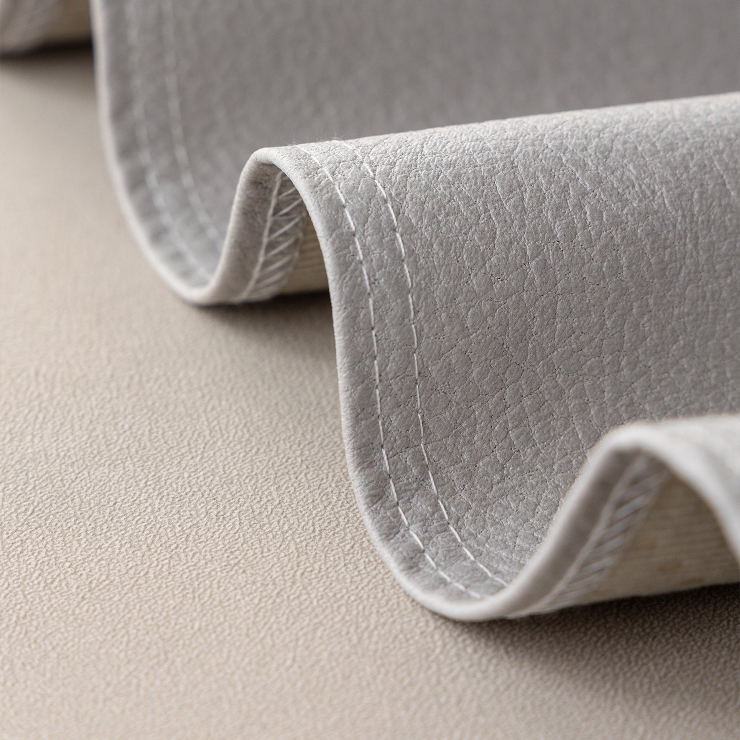 Waterproof Sofa Cover for Pets & Kids - Spill-Resistant, Non-Slip Couch Protector - Perfect for Living Room, Family Room & Dorm Furniture Protection