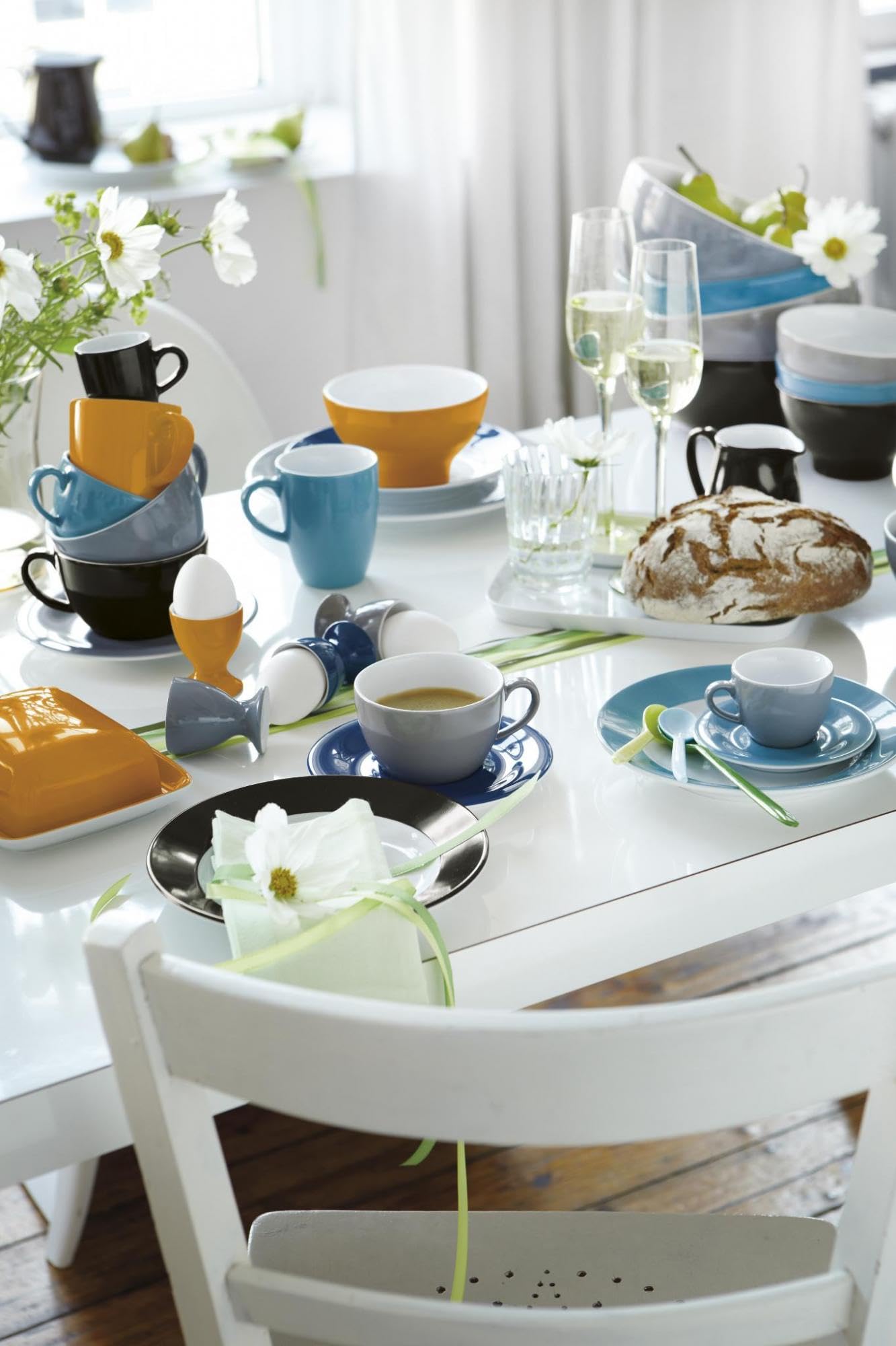 KAHLA Pronto Butter Dish with Angled Design - Sky Blue Ceramic Butter Keeper (1 Piece) | Perfect for Kitchen Countertop, Dining Table & Breakfast Serving