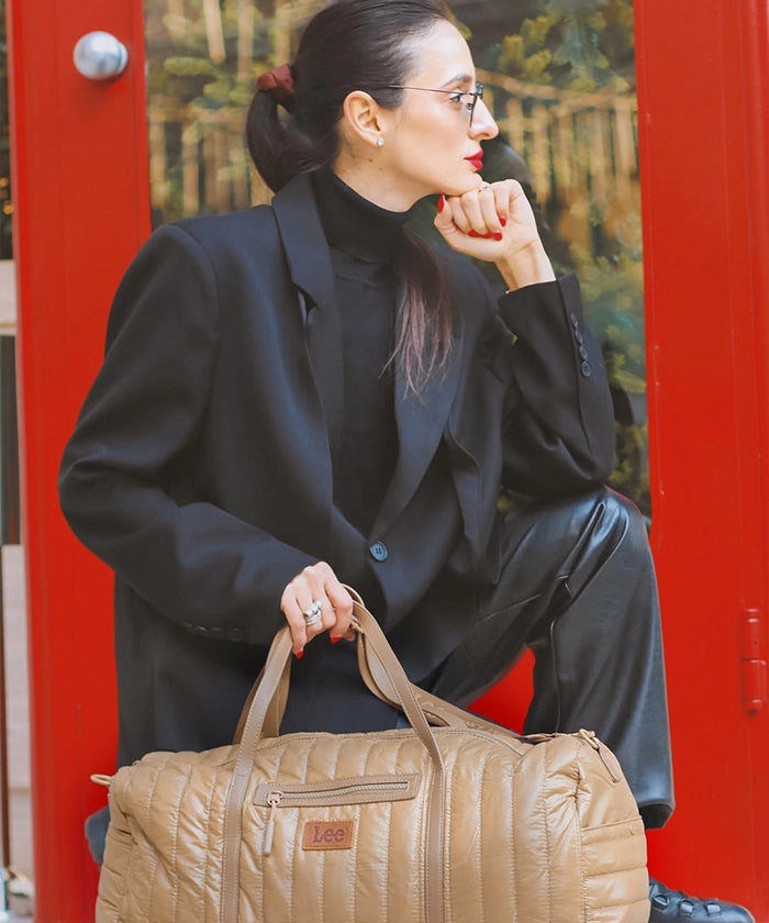 LEE Quilted Puffer Duffle Bag - Waterproof Travel Duffel Bag for Gym, Weekend Getaways & Air Travel - Lightweight Carry-On Luggage with Shoulder Strap