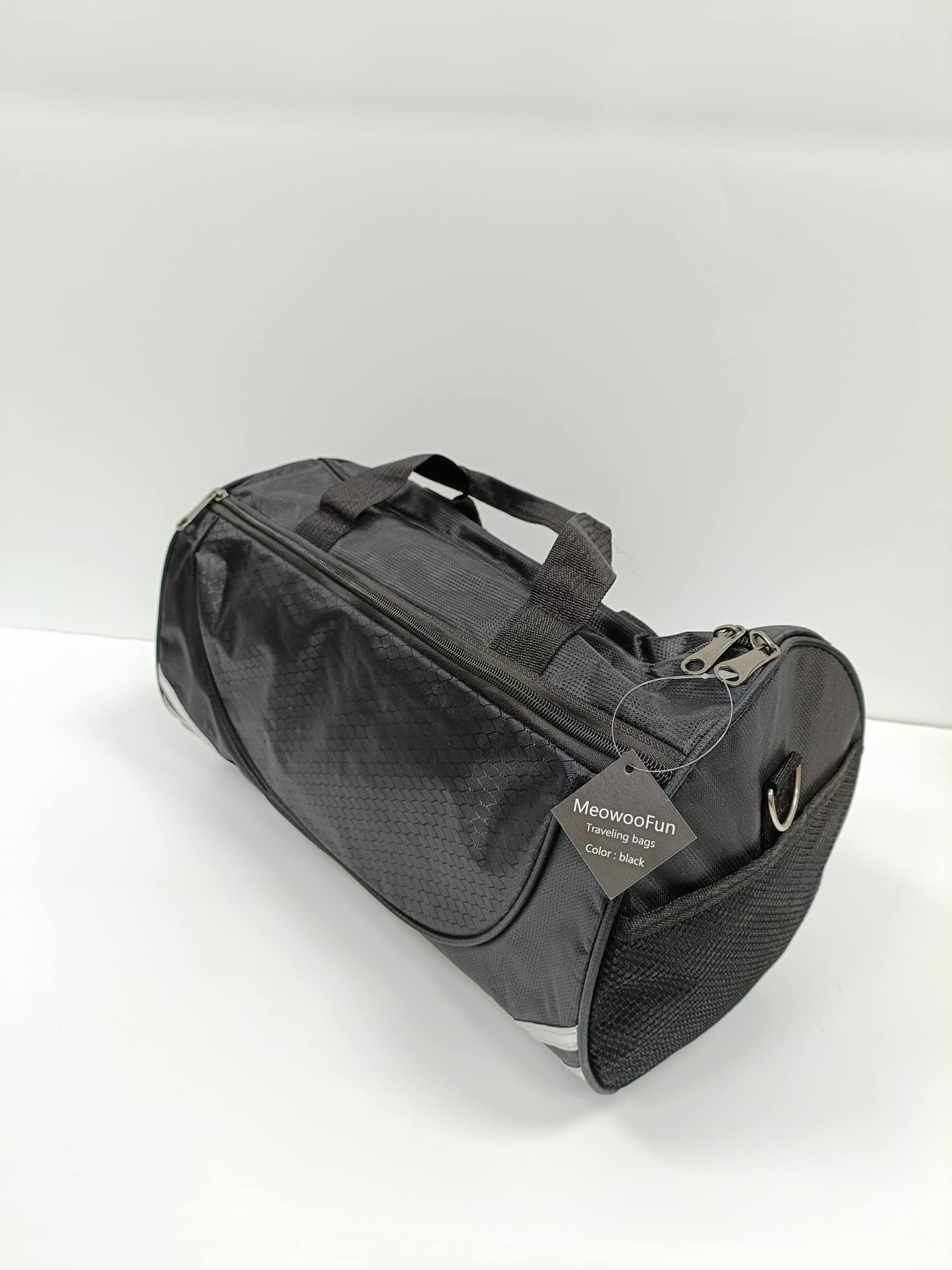 **MeowooFun Travel Duffel Bag - Lightweight Sports Tote & Gym Bag for Women & Men - Perfect for Weekend Trips, Overnight Stays, Workouts & Travel Accessories**