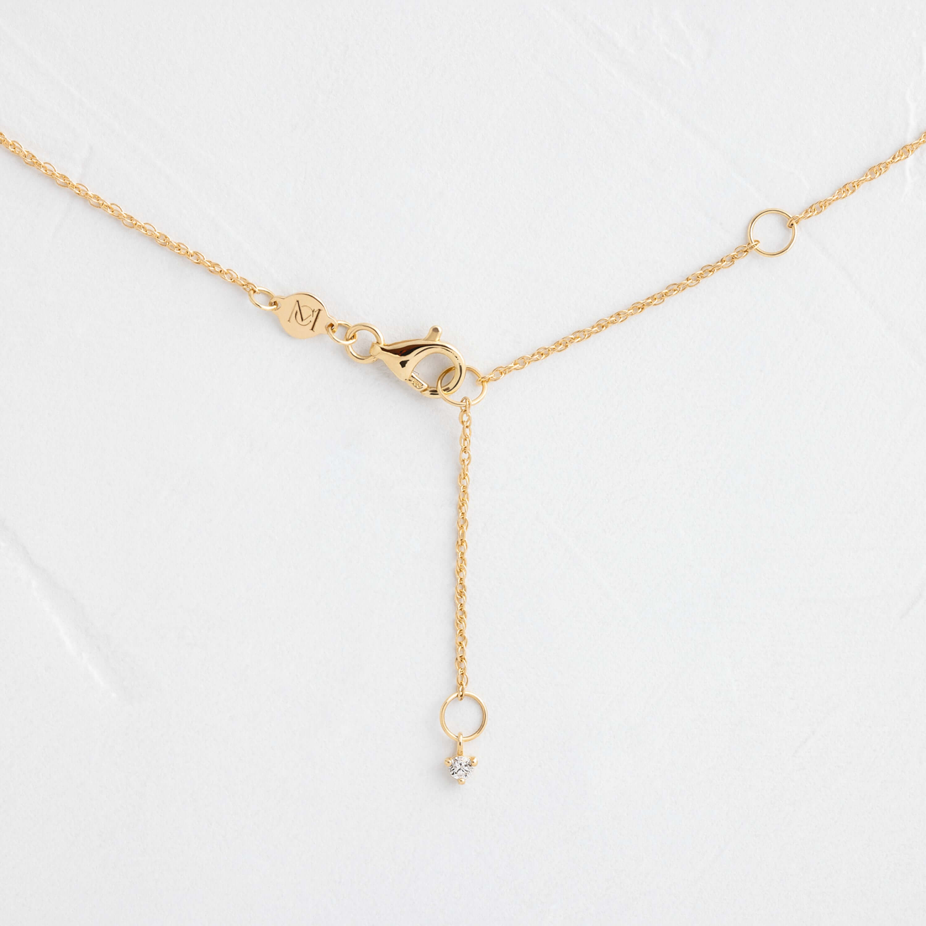 Edison Necklace - Vintage Style Light Bulb Pendant Necklace for Women, Perfect for Parties, Gifts & Everyday Wear