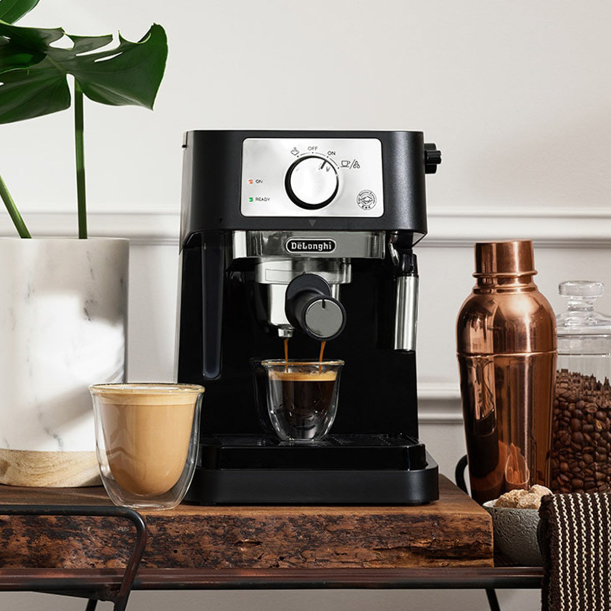 DeLonghi Stilosa EC260BK 15 Bar Pump Espresso Machine for Home Use, Black - Perfect for Cappuccino, Latte & Coffee Lovers