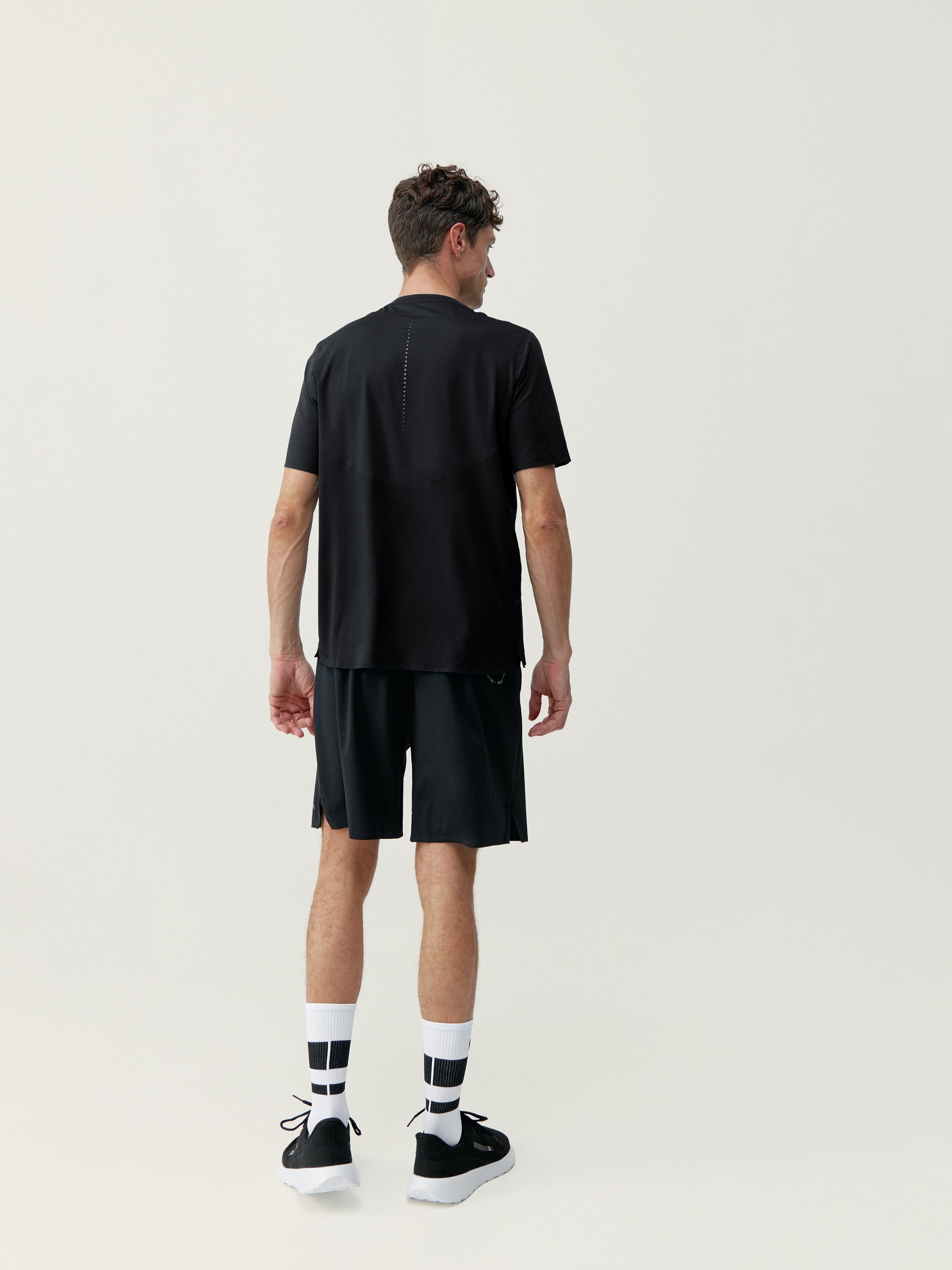 Born SEO T-Shirt for Men & Women - Soft Cotton Black Tee - Perfect for Casual Wear, Workouts & Everyday Outfits