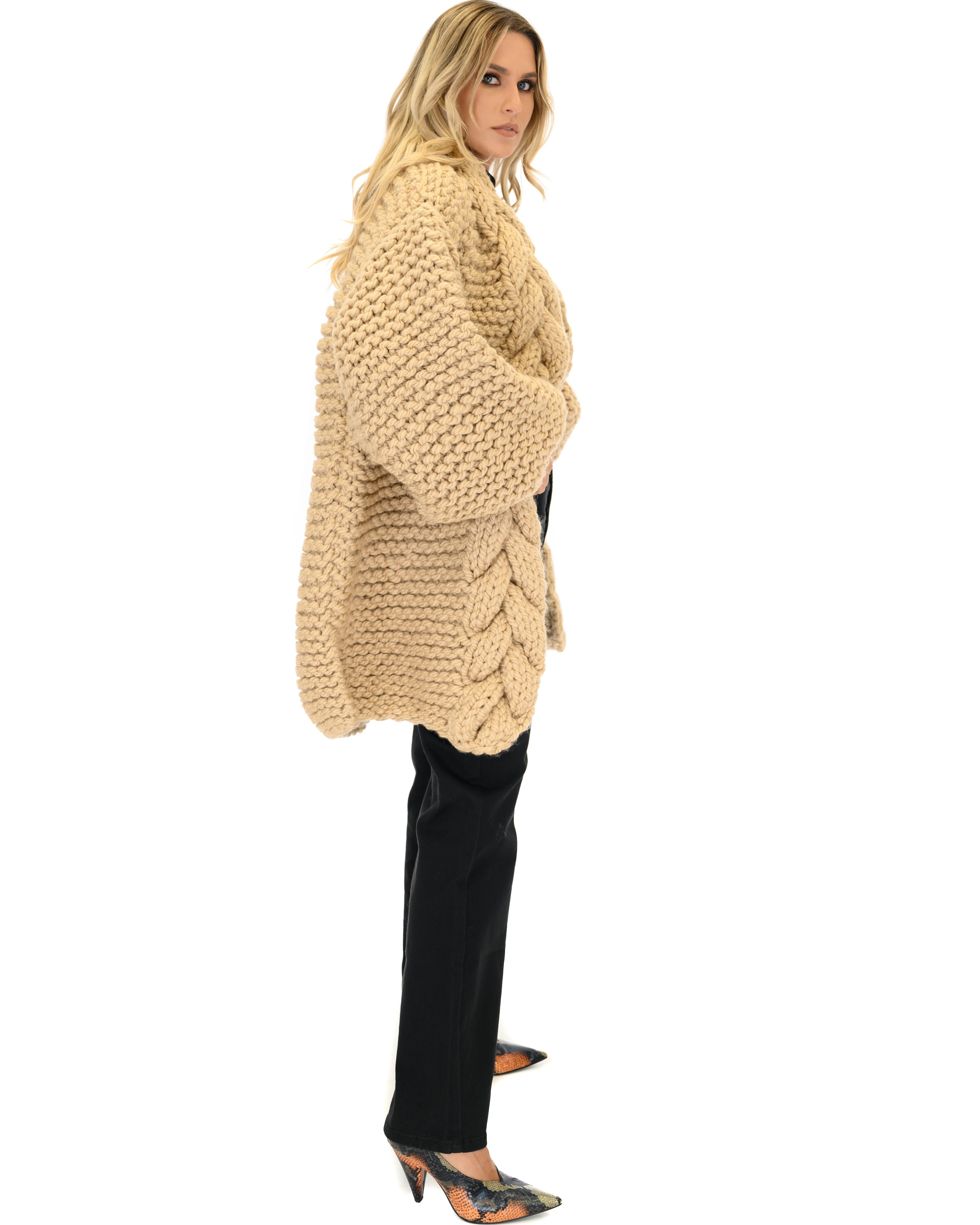 Women's Cable Knit Coat - Soft Wool Winter Jacket for Ladies - Perfect for Cold Weather, Office Wear & Casual Outfits