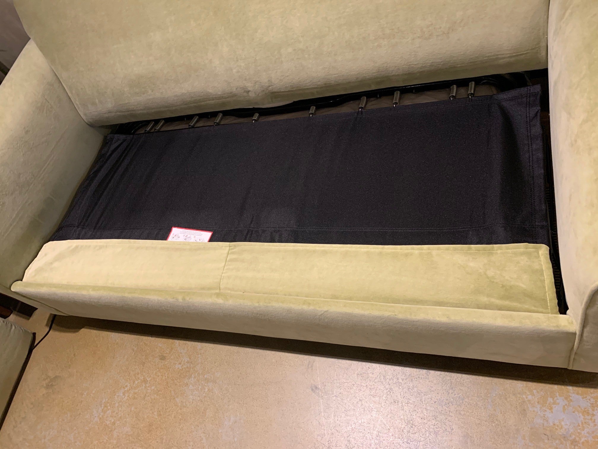 Douglas Full Sleeper Sofa Bed - Showroom Model for Small Spaces & Guest Rooms - Comfortable Convertible Couch for Apartments, Dorms & Home Offices