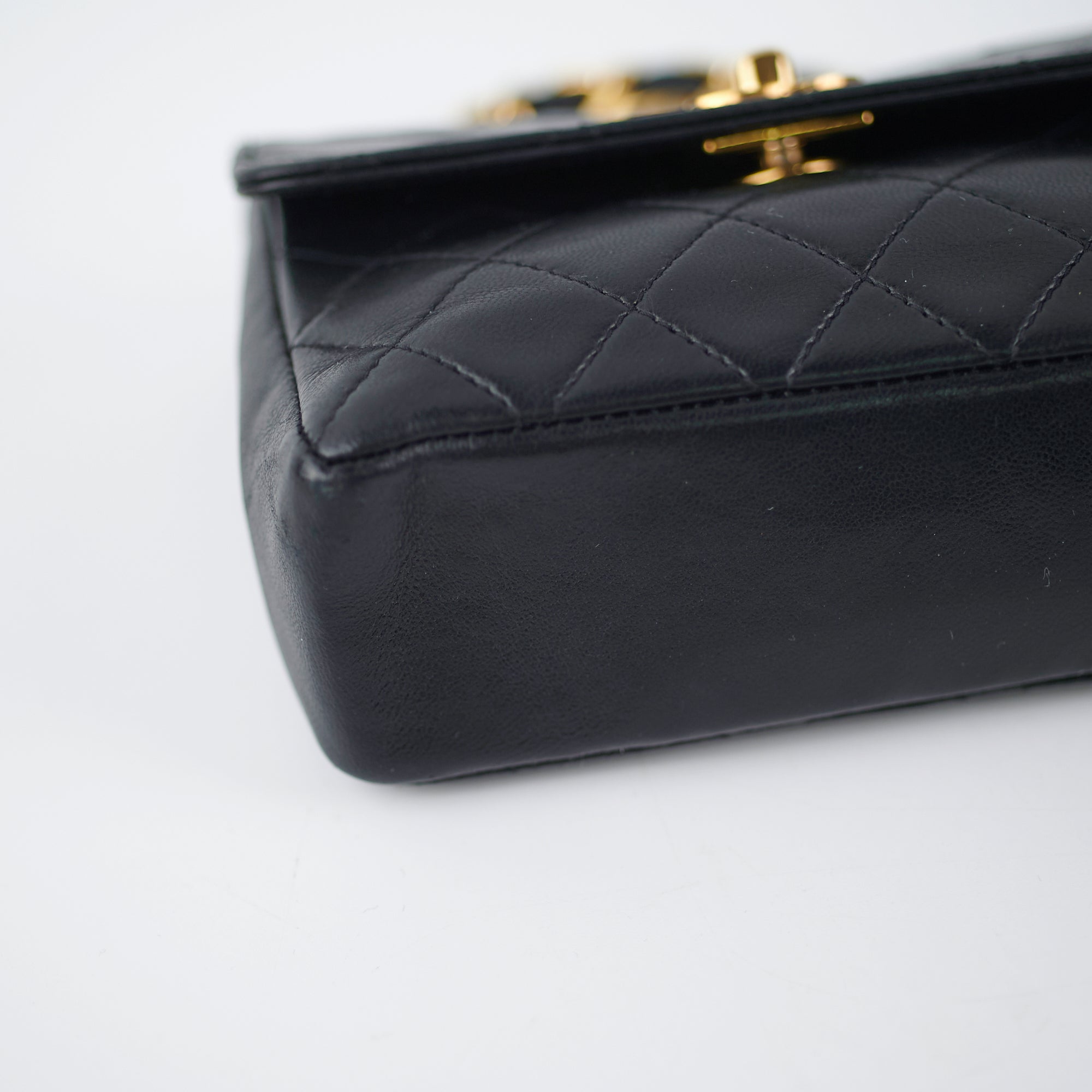Chanel Mini Vintage Lambskin Black Flap Bag - Authentic Luxury Crossbody Purse for Women | Perfect for Date Night, Parties & Special Occasions