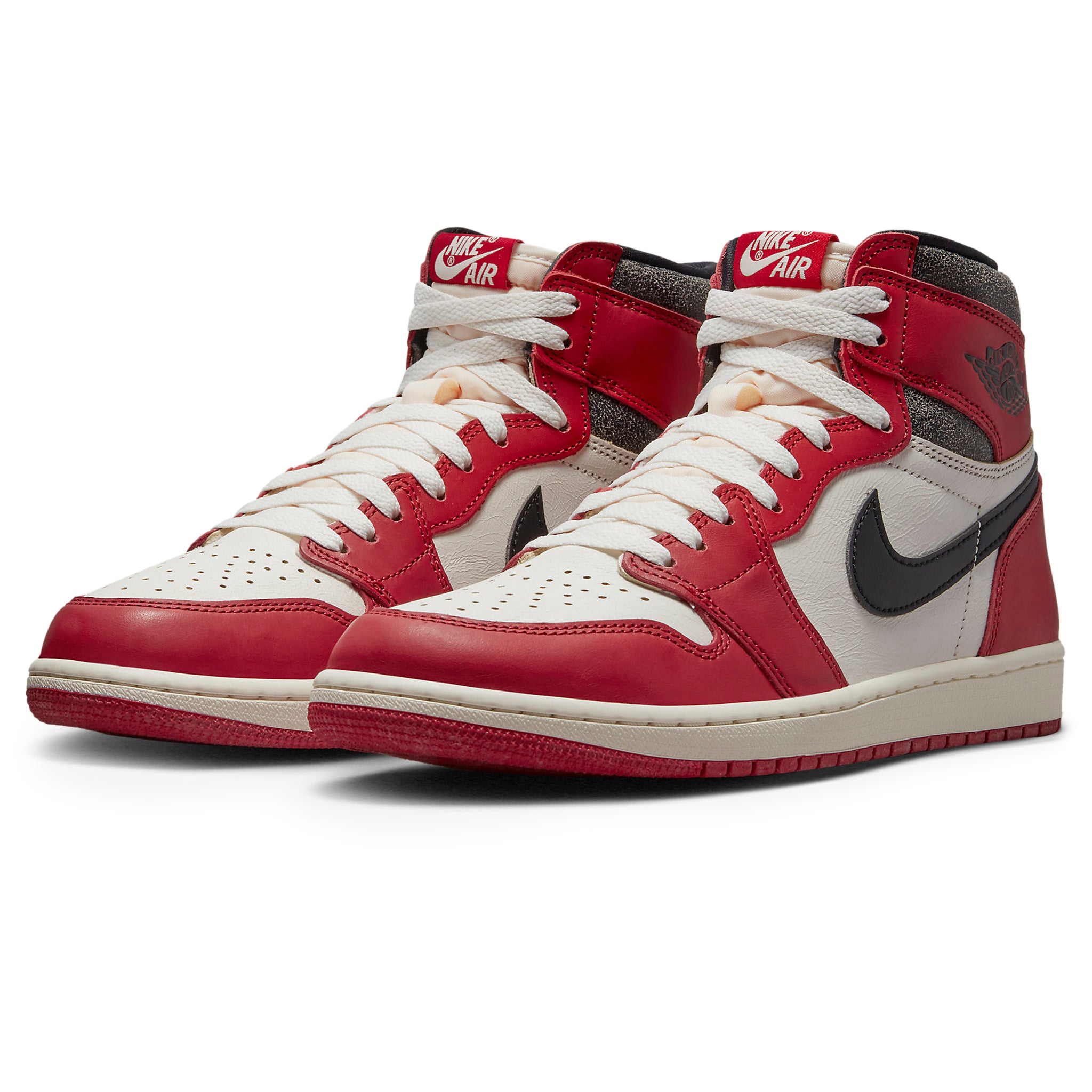 Air Jordan 1 Retro High OG Lost and Found Basketball Shoes - Classic Chicago Colorway for Men's Sneakers | Perfect for Streetwear, Basketball Games & Sneaker Collecting